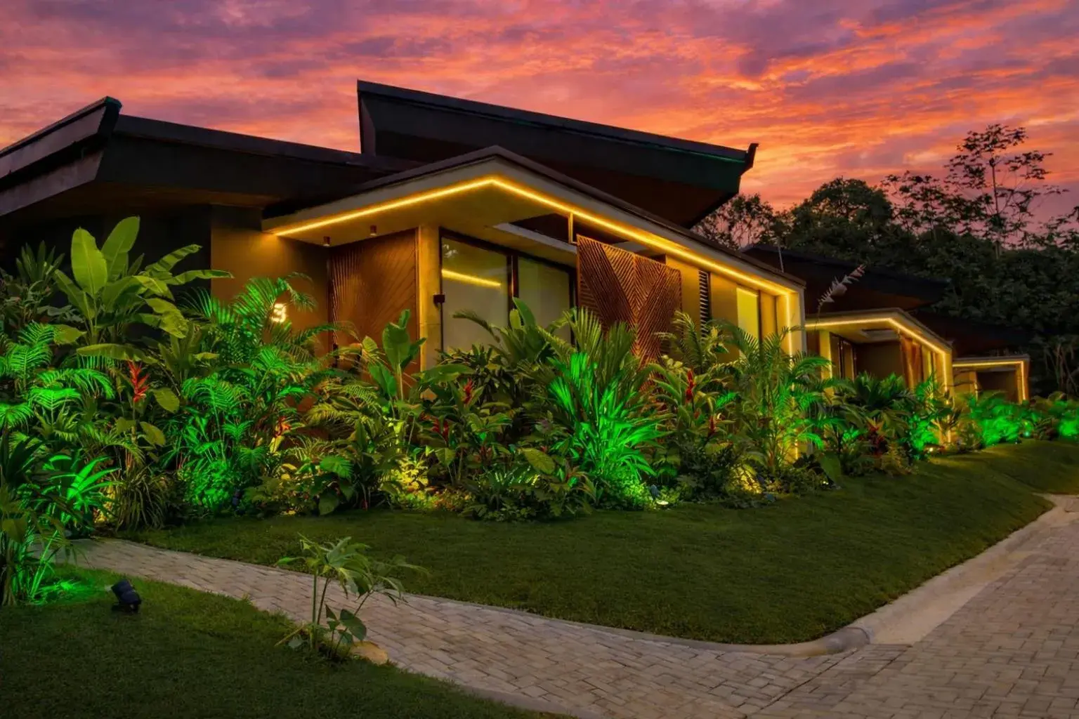 Deluxe Room in Noah's Forest by Tifakara Deluxe Room in Noah's Forest by Tifakara