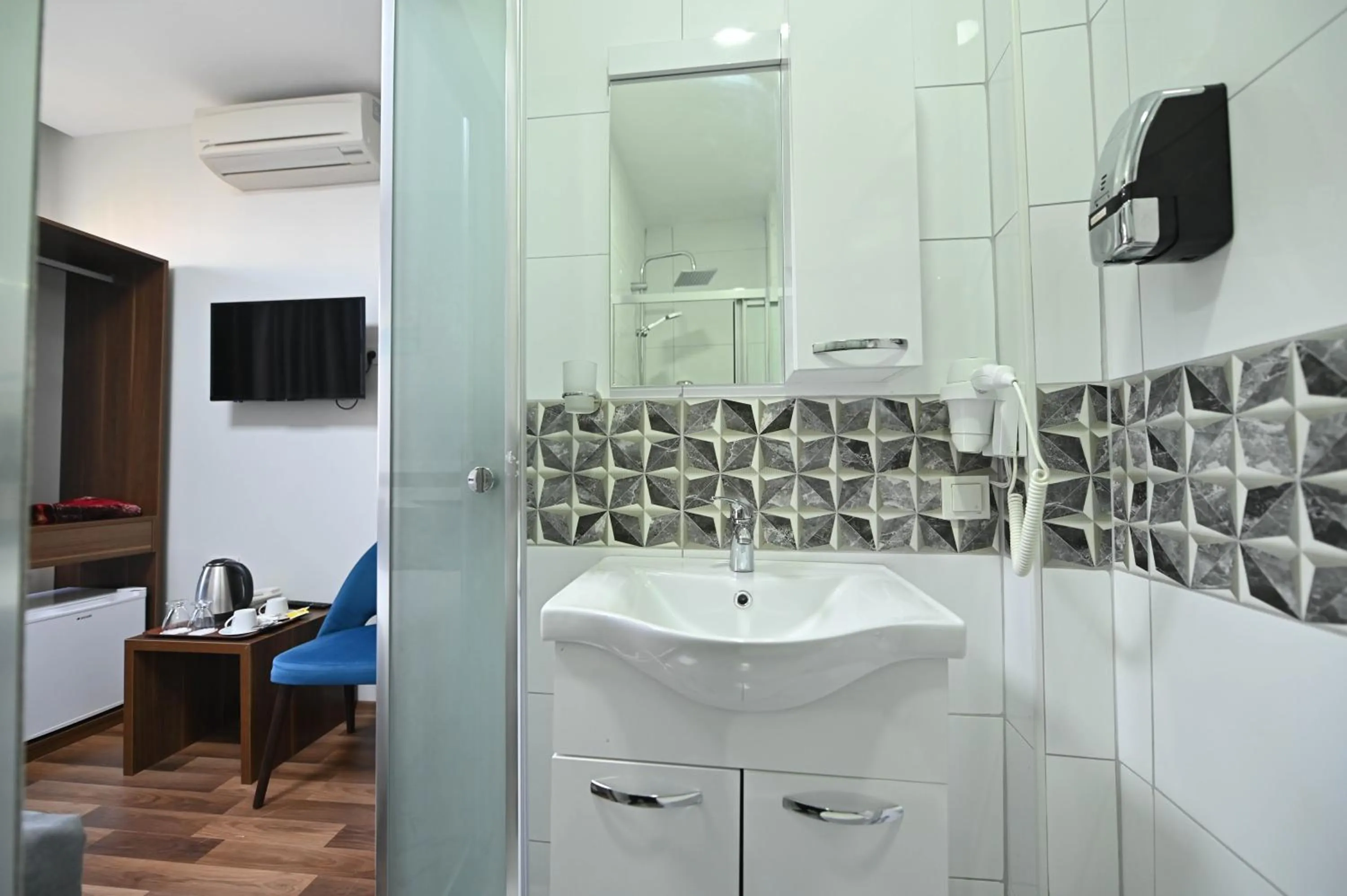 Bathroom in Safir Gold Hotel