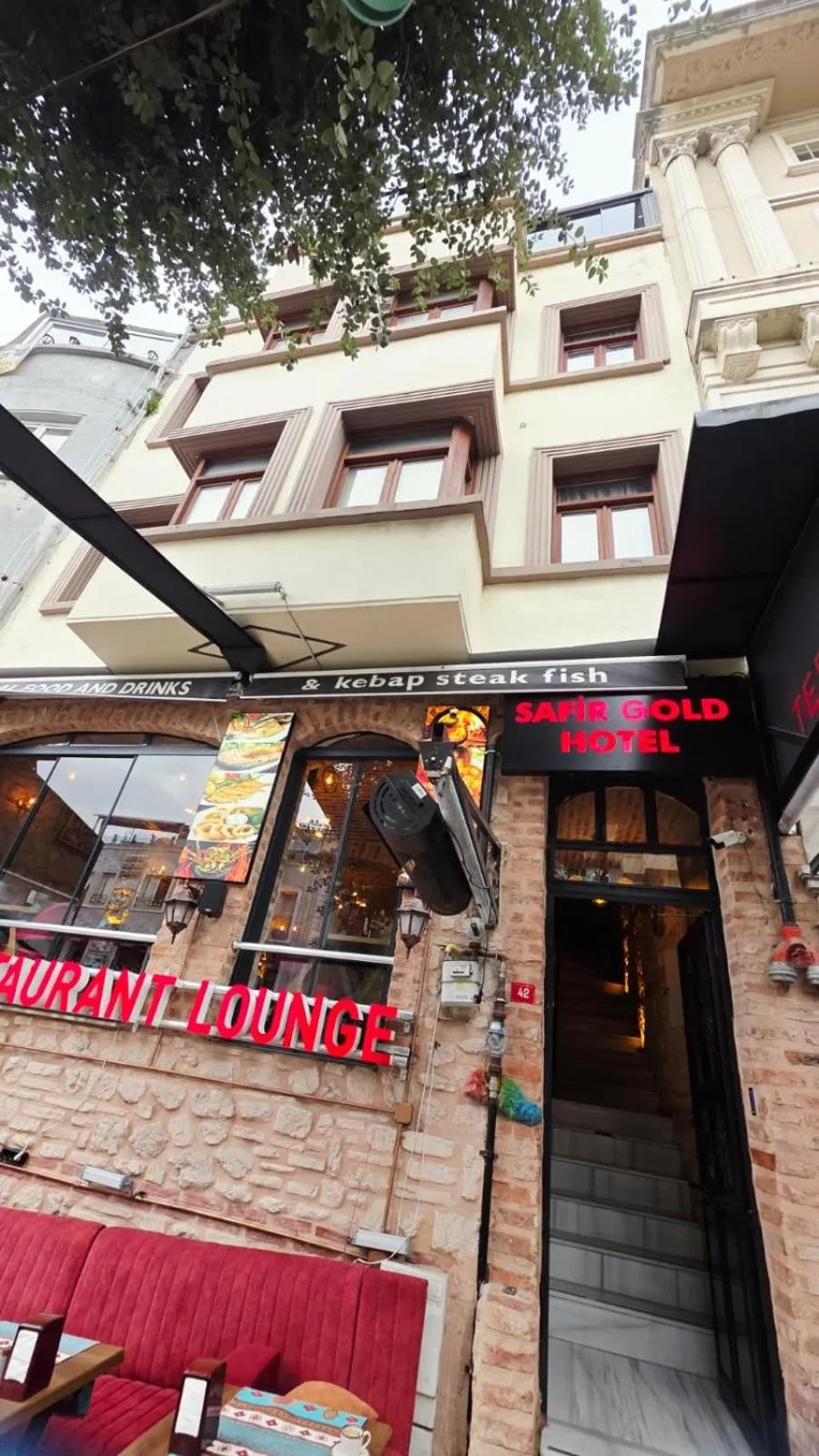 Property building in Safir Gold Hotel