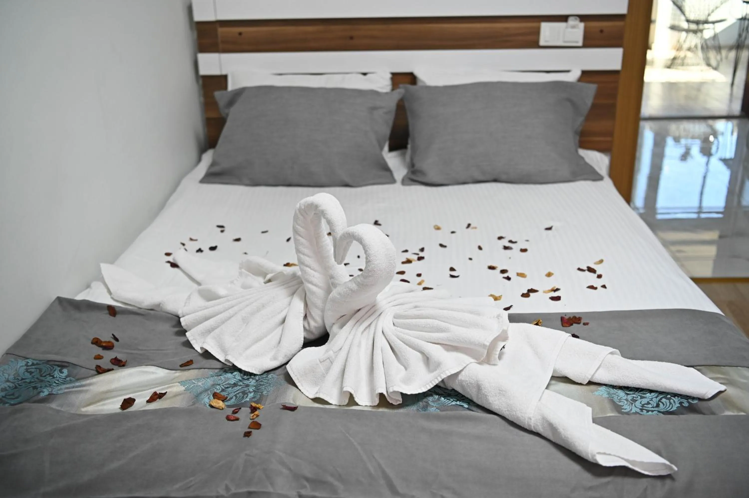 Bed in Safir Gold Hotel