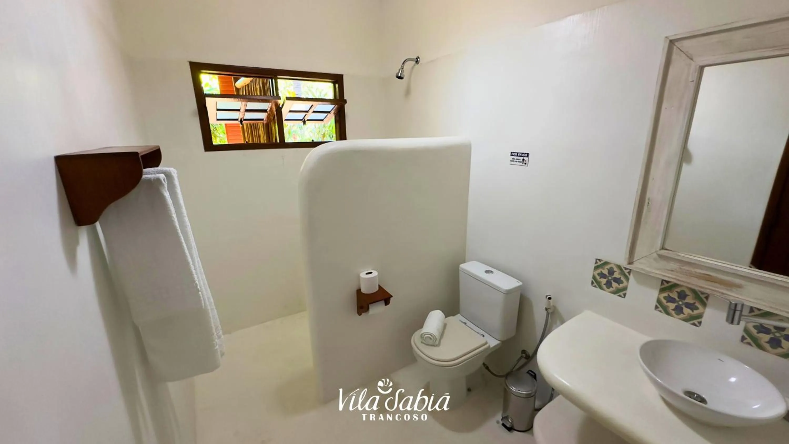 Shower in Vila Sabiá Trancoso