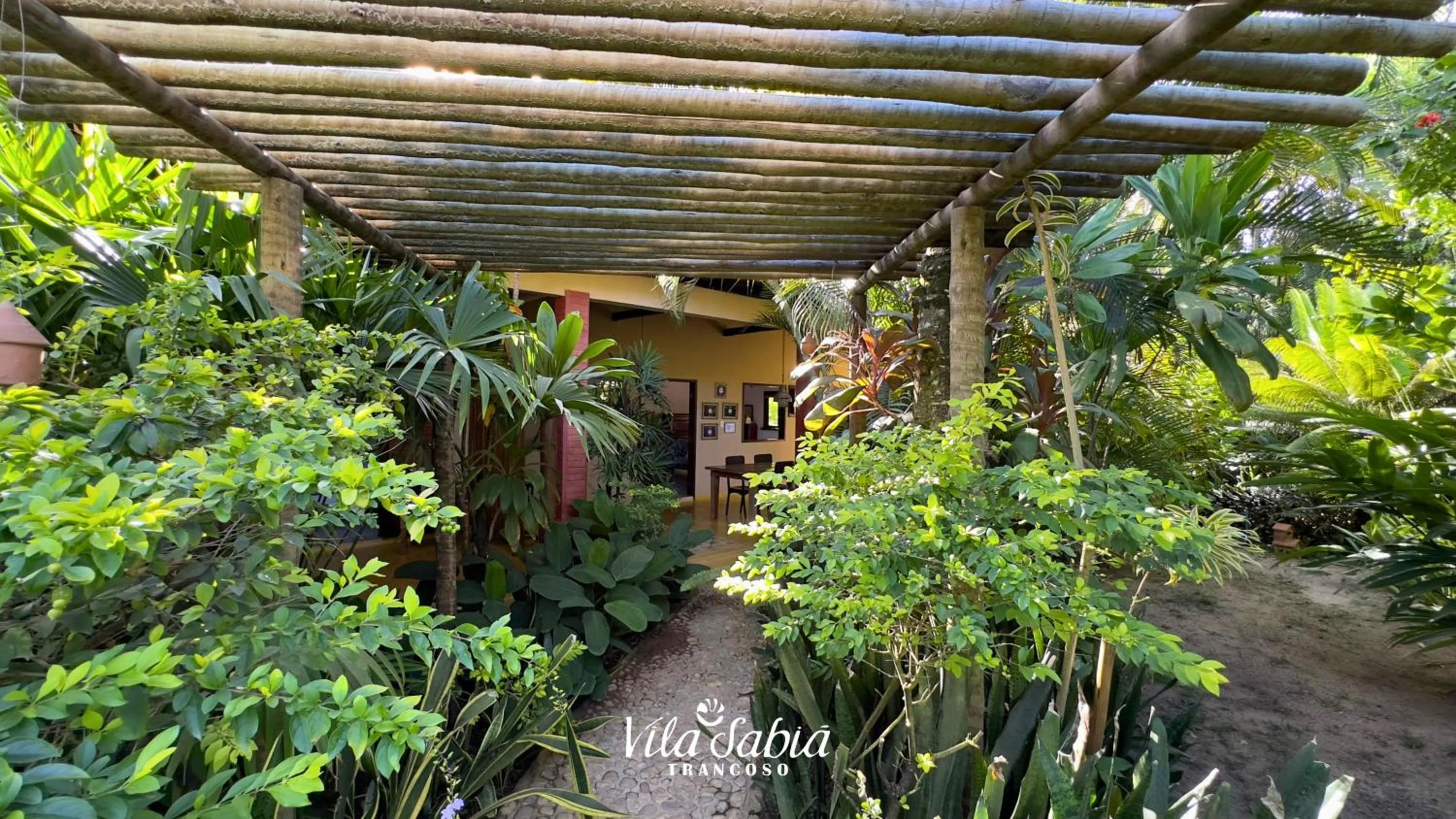 Day in Vila Sabiá Trancoso