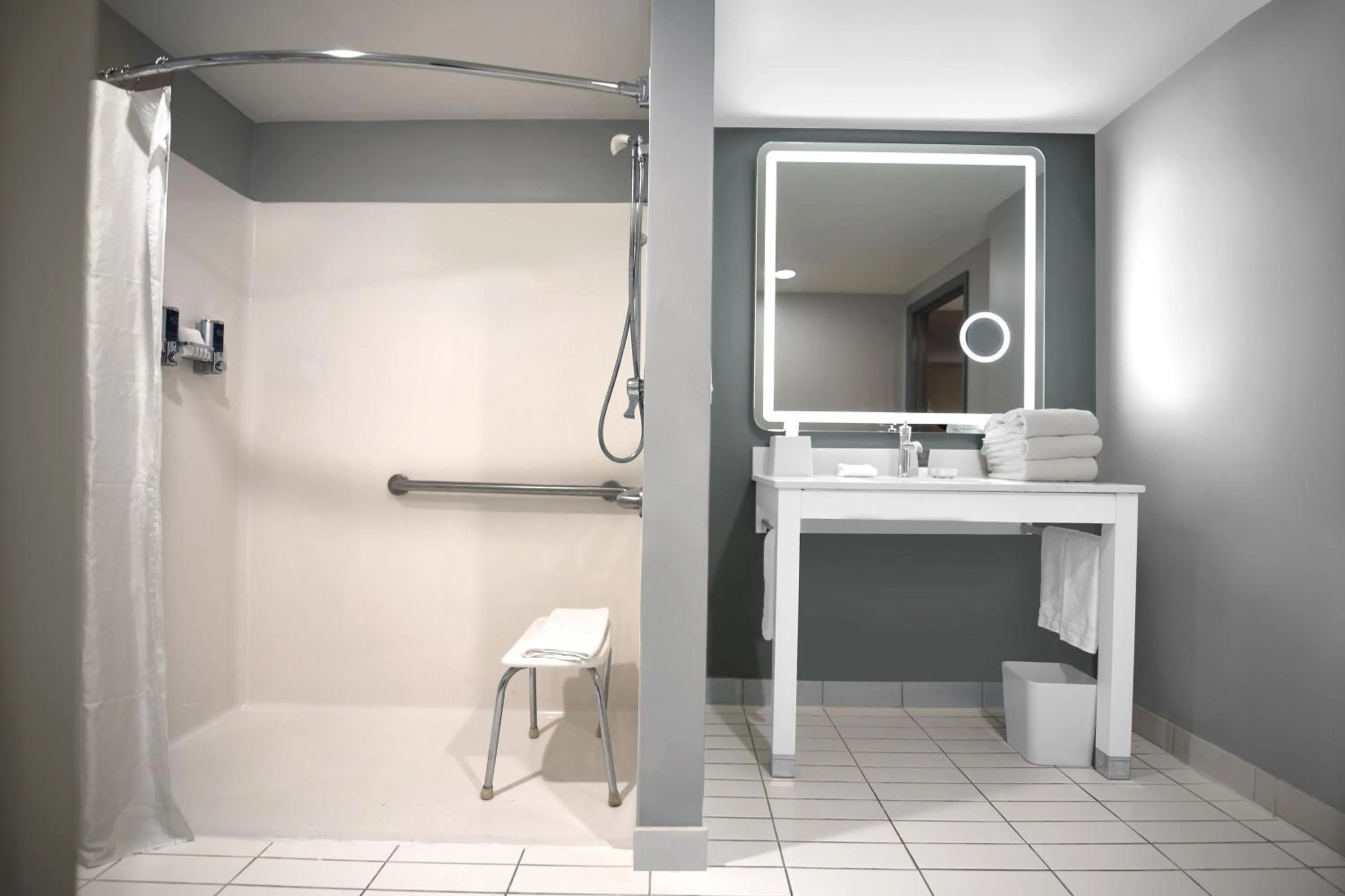 Bathroom in Four Points by Sheraton York