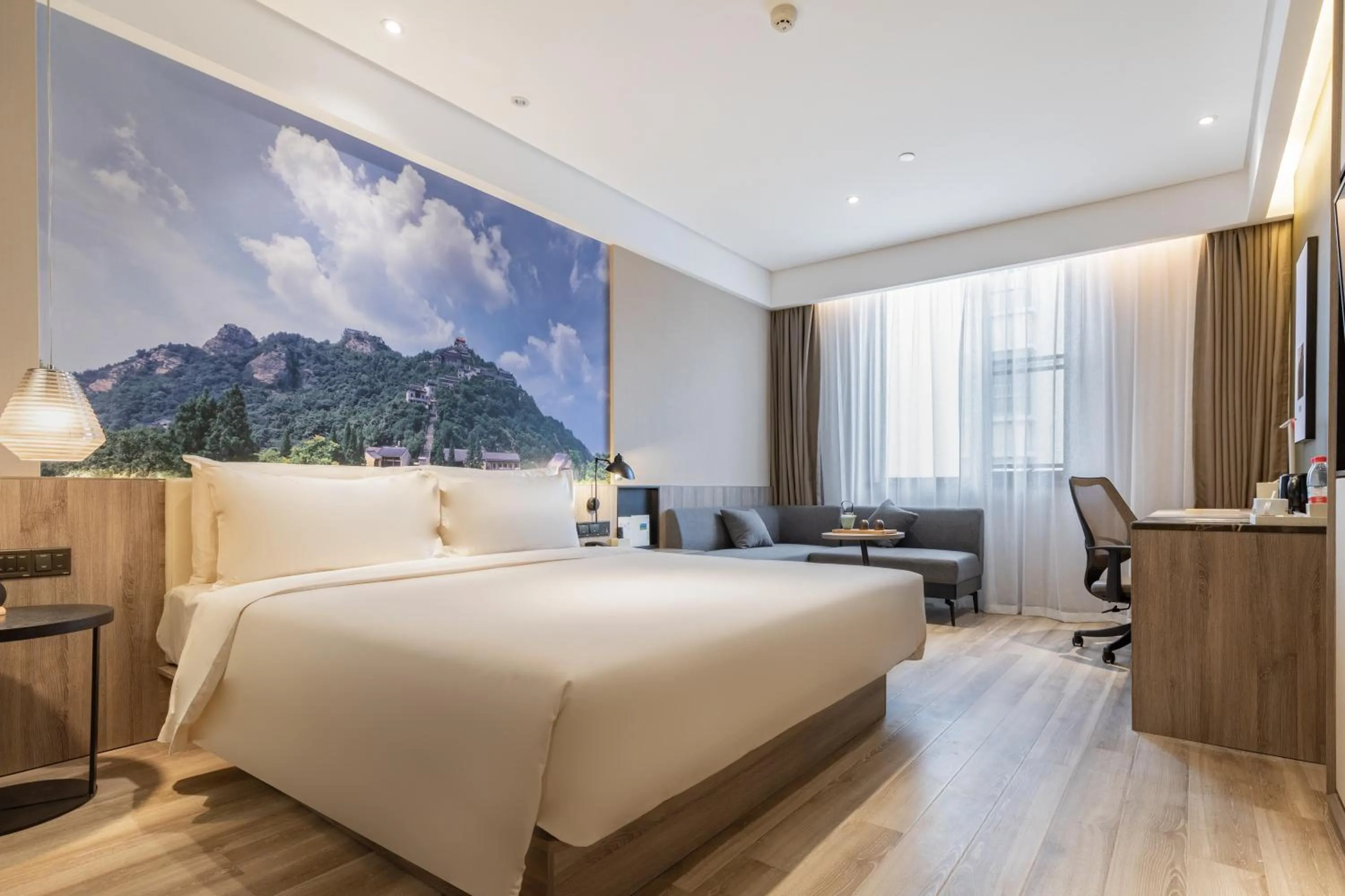 Bed in Atour Hotel (Wuhan Mulan Pishang Building)