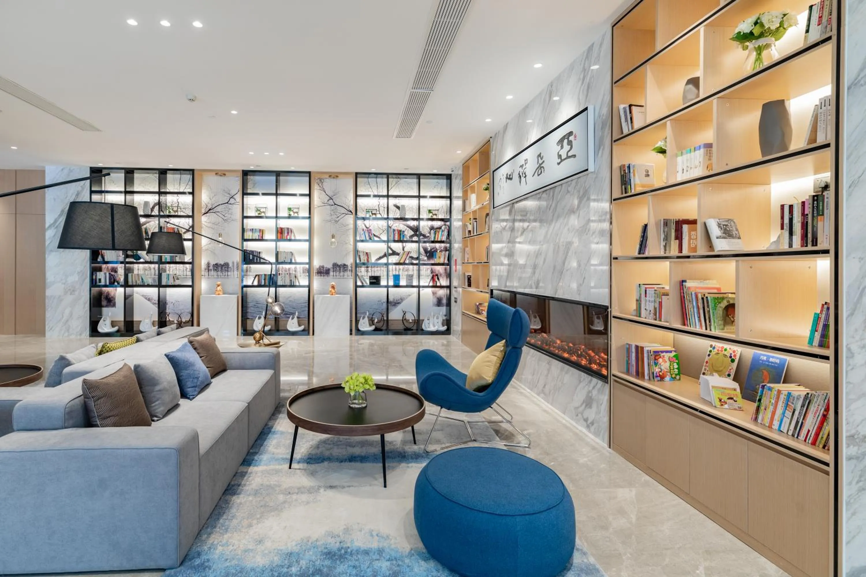 Atour Hotel (Wuhan Mulan Pishang Building)