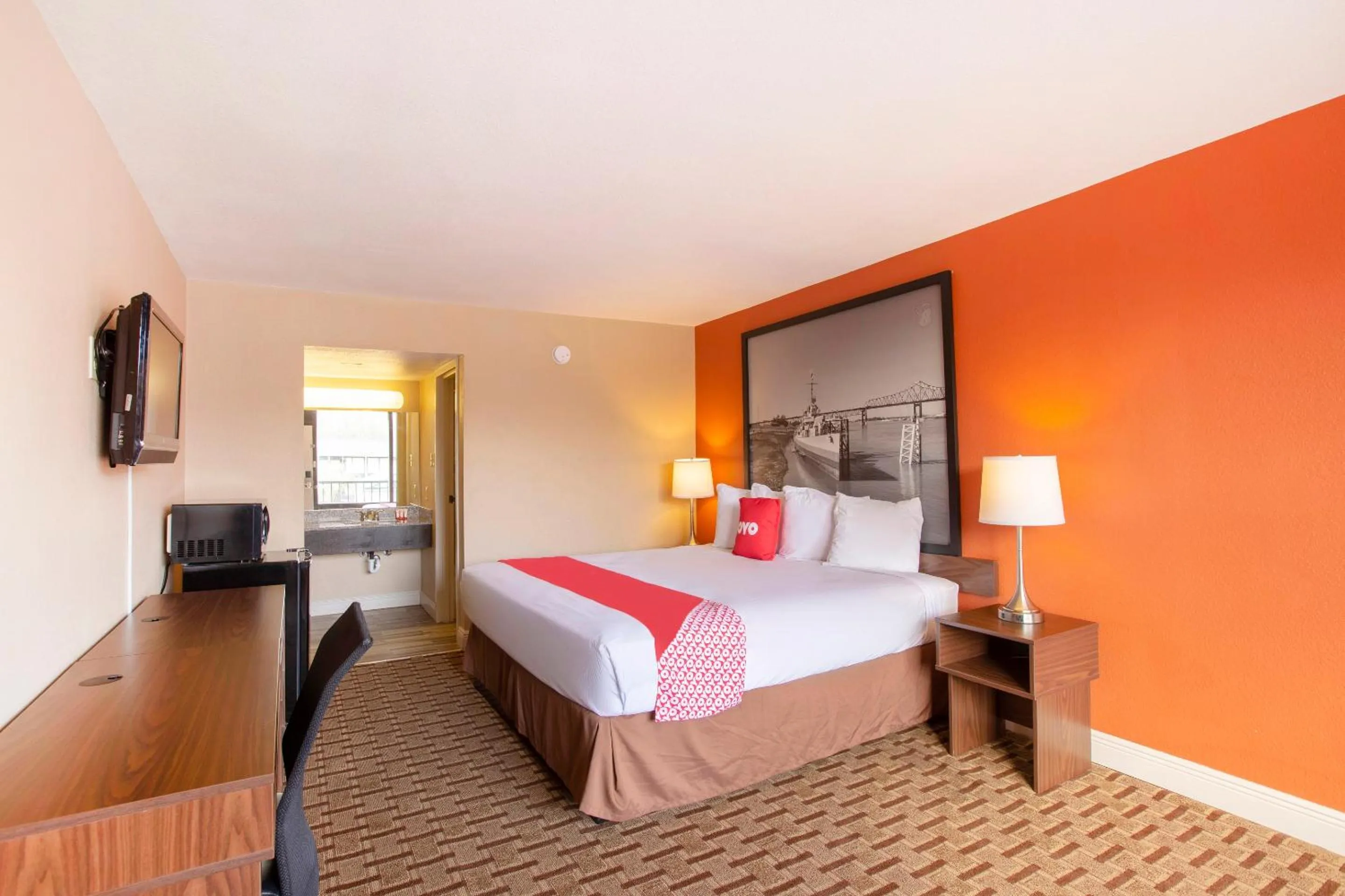 Bedroom, Bed in Port Allen Inn