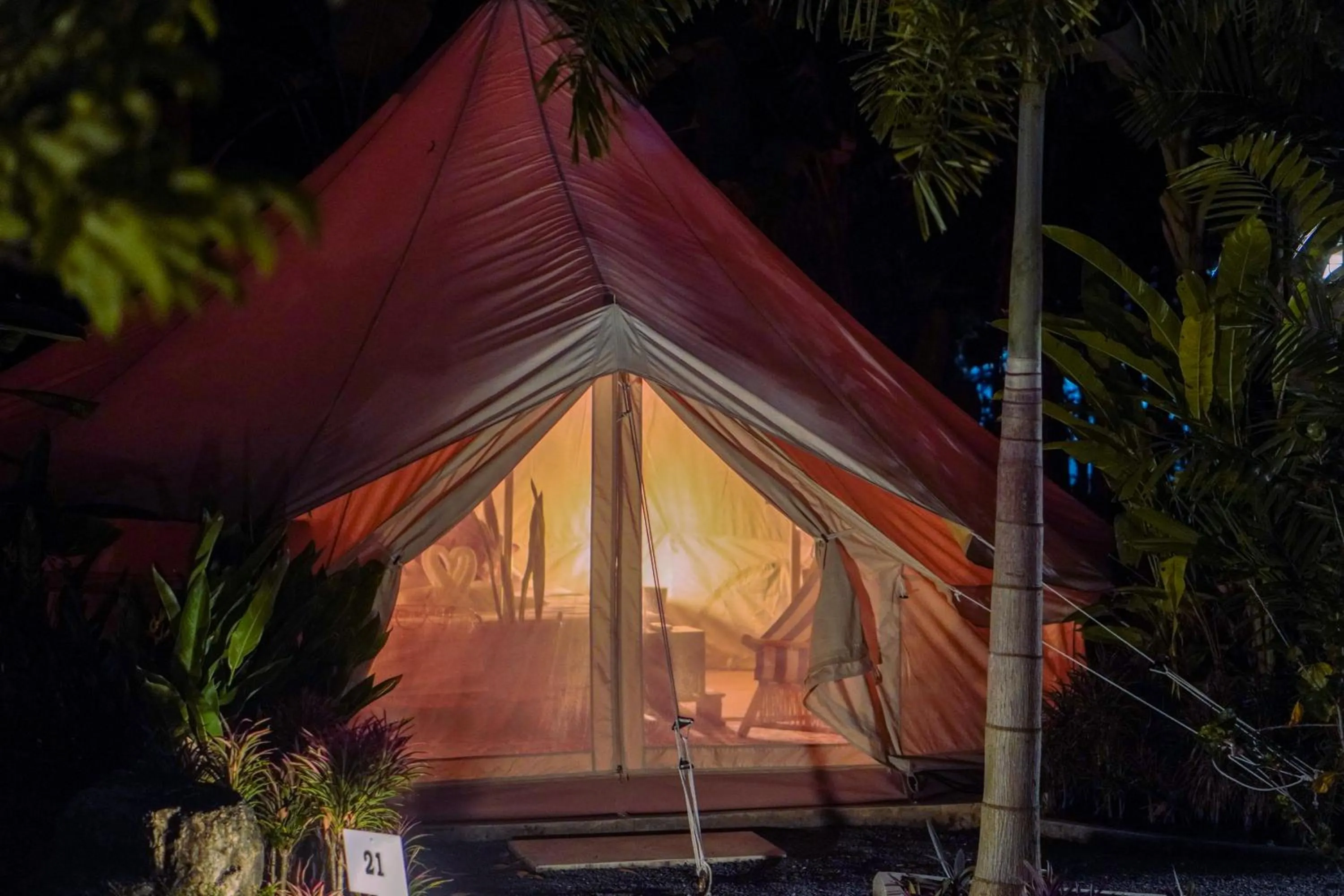 Night in Roost Glamping - SHA Certified