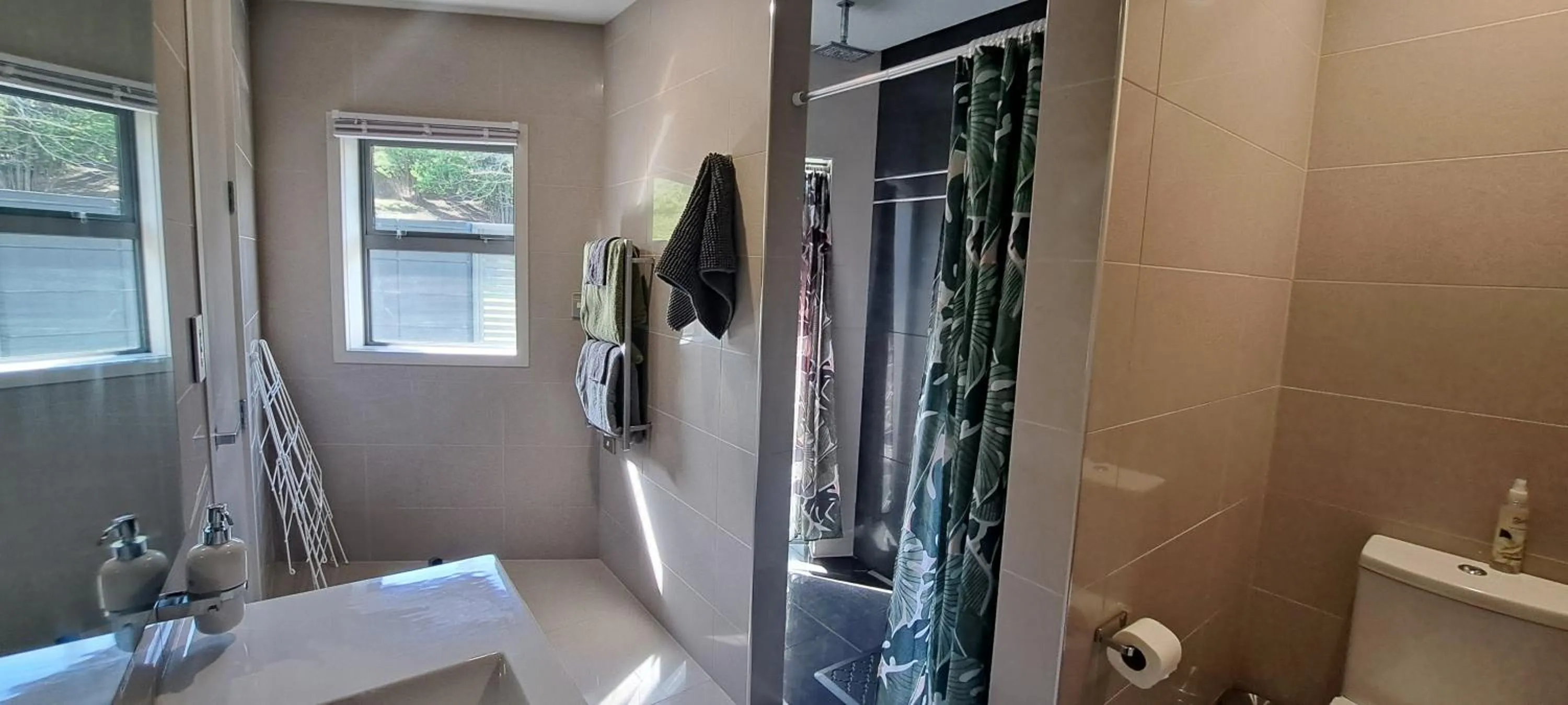 Hidden Gem in Oaklands