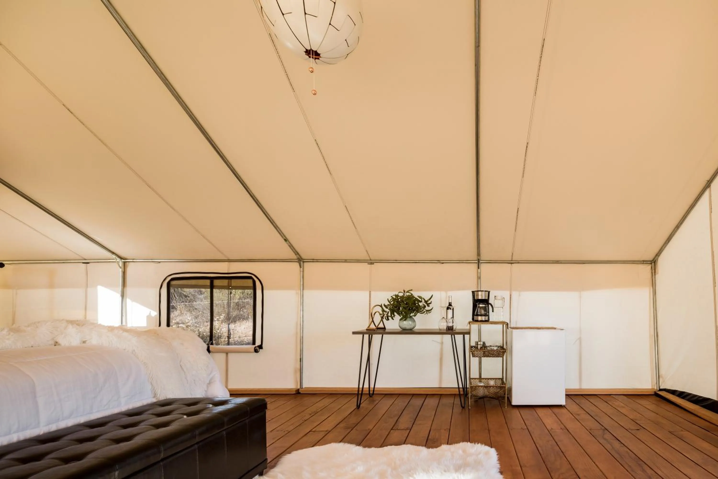 Living room, Bed in Casa Misiones Glamping