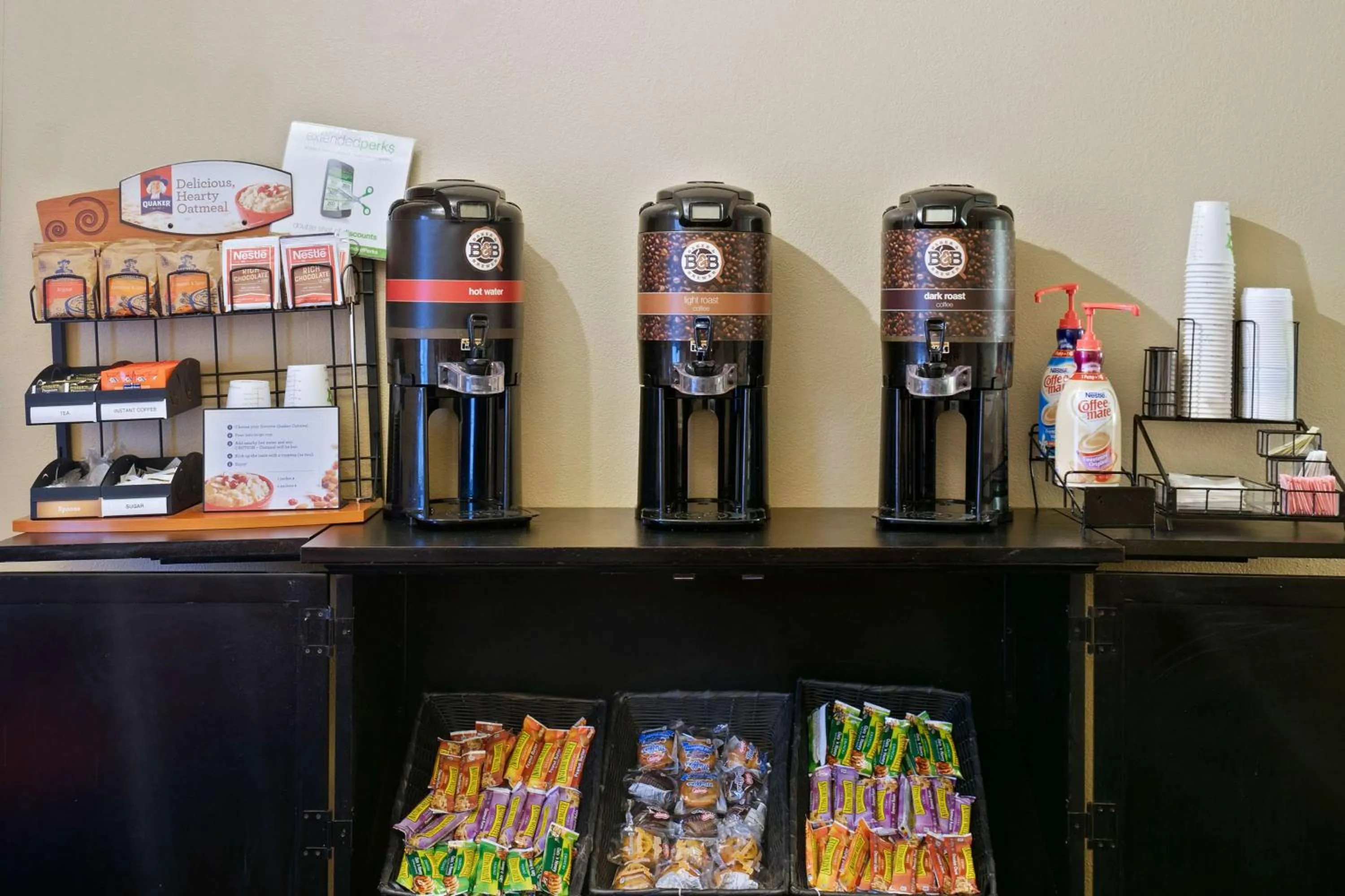 Breakfast in Extended Stay America Suites - Washington, DC - Reston