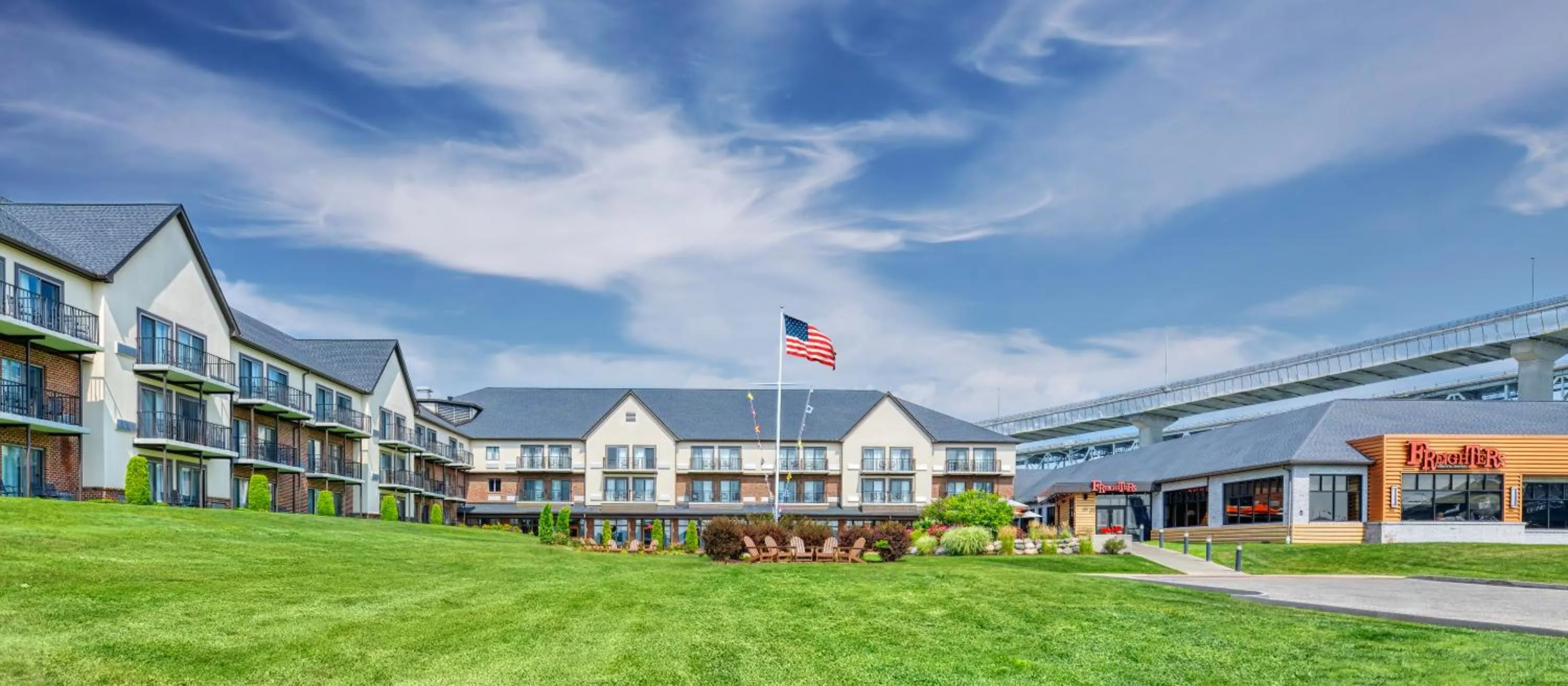 Property building in DoubleTree by Hilton Port Huron