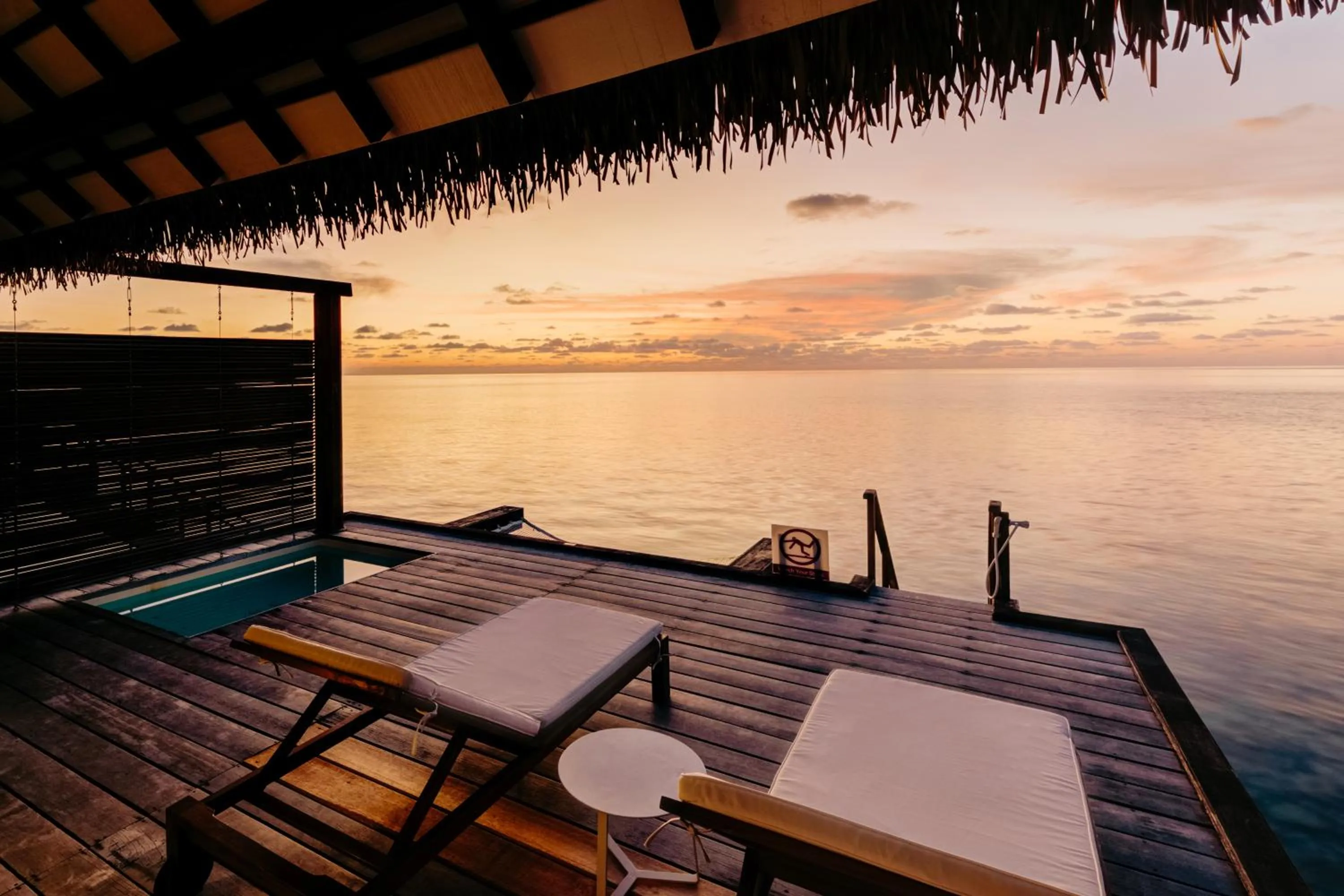 Balcony/Terrace in Cinnamon Velifushi Maldives