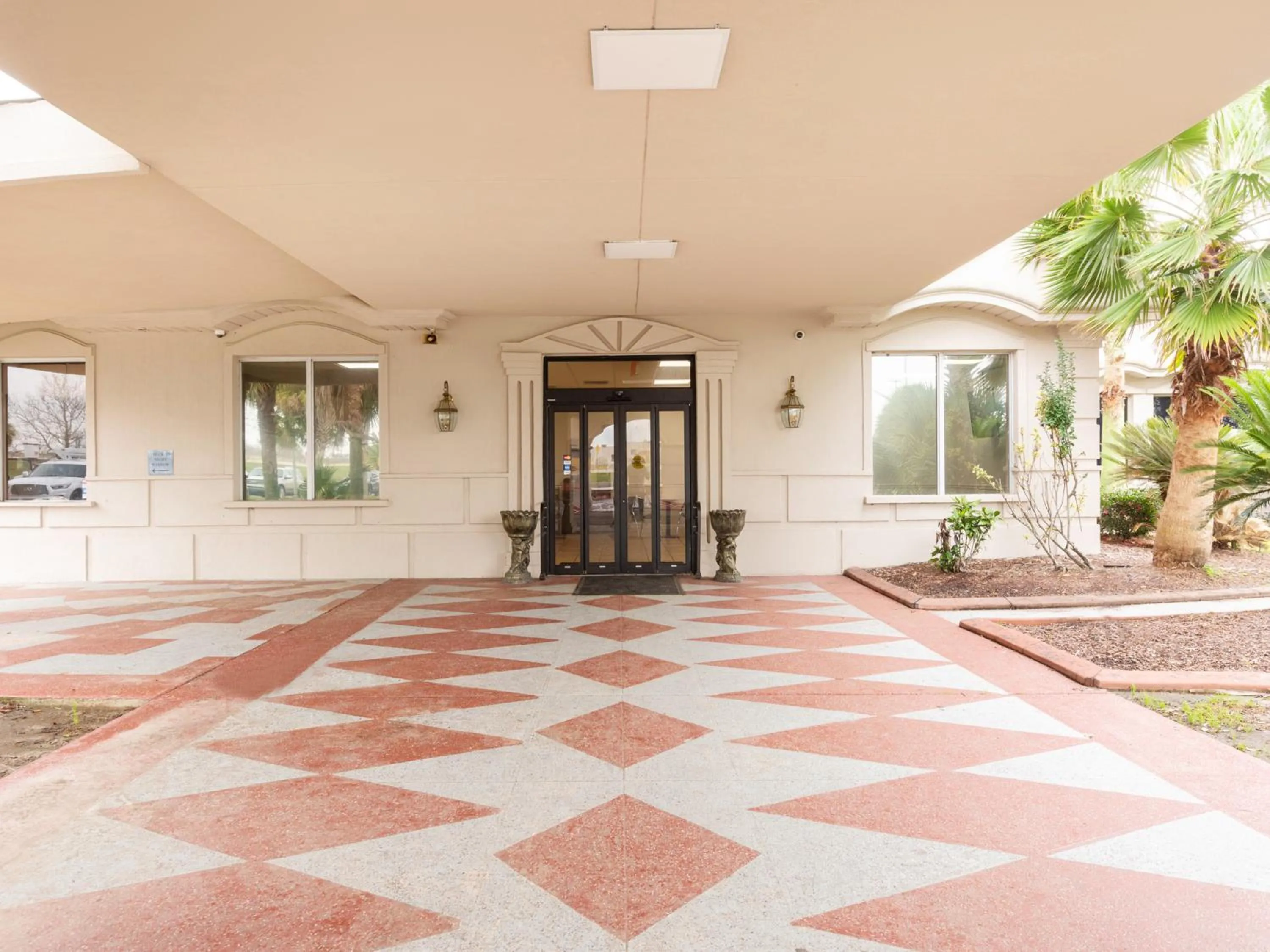 Area and facilities in Travelodge by Wyndham Baton Rouge East