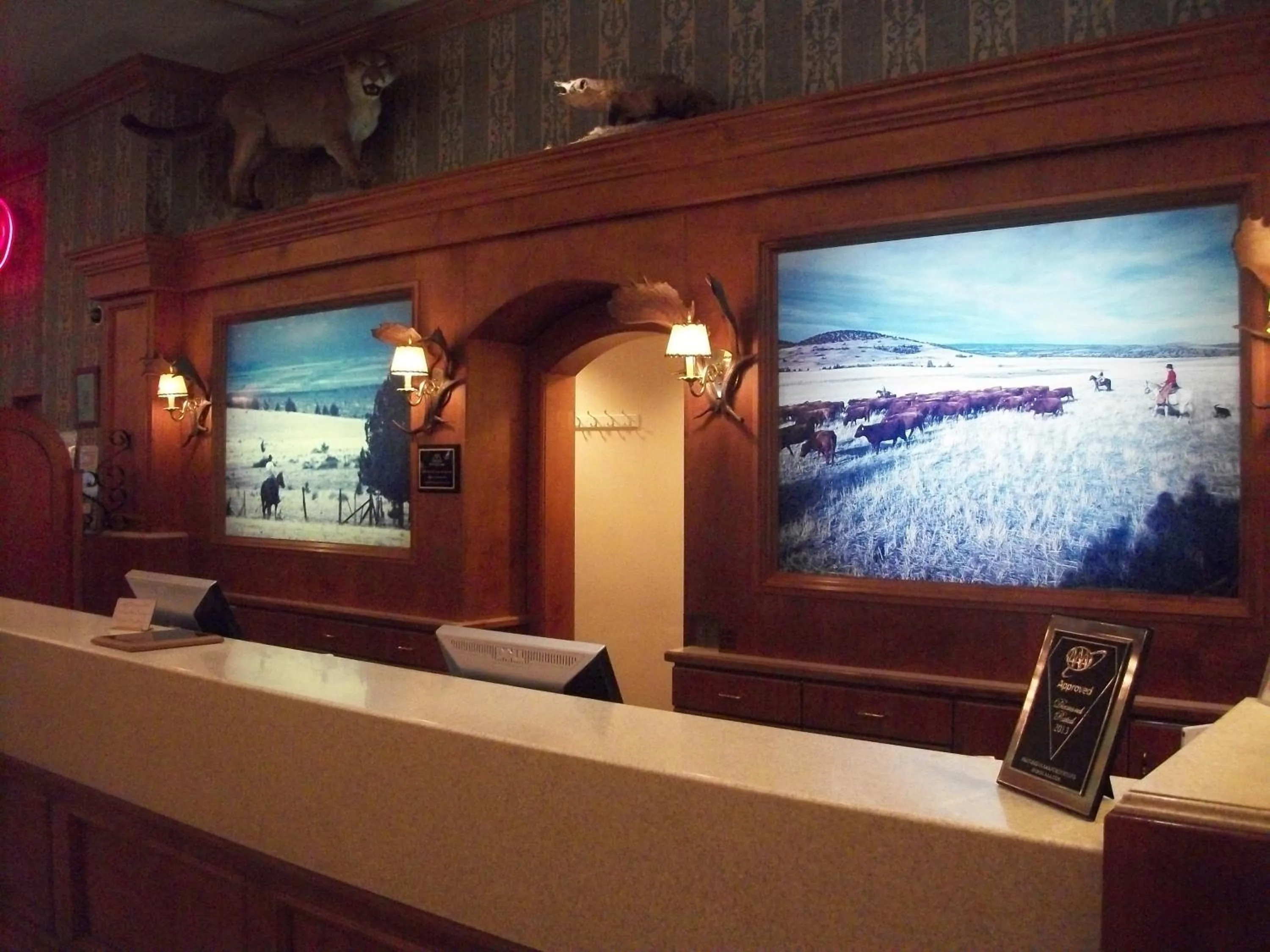 Lobby or reception in Gold Country Inn and Casino by Red Lion Hotels