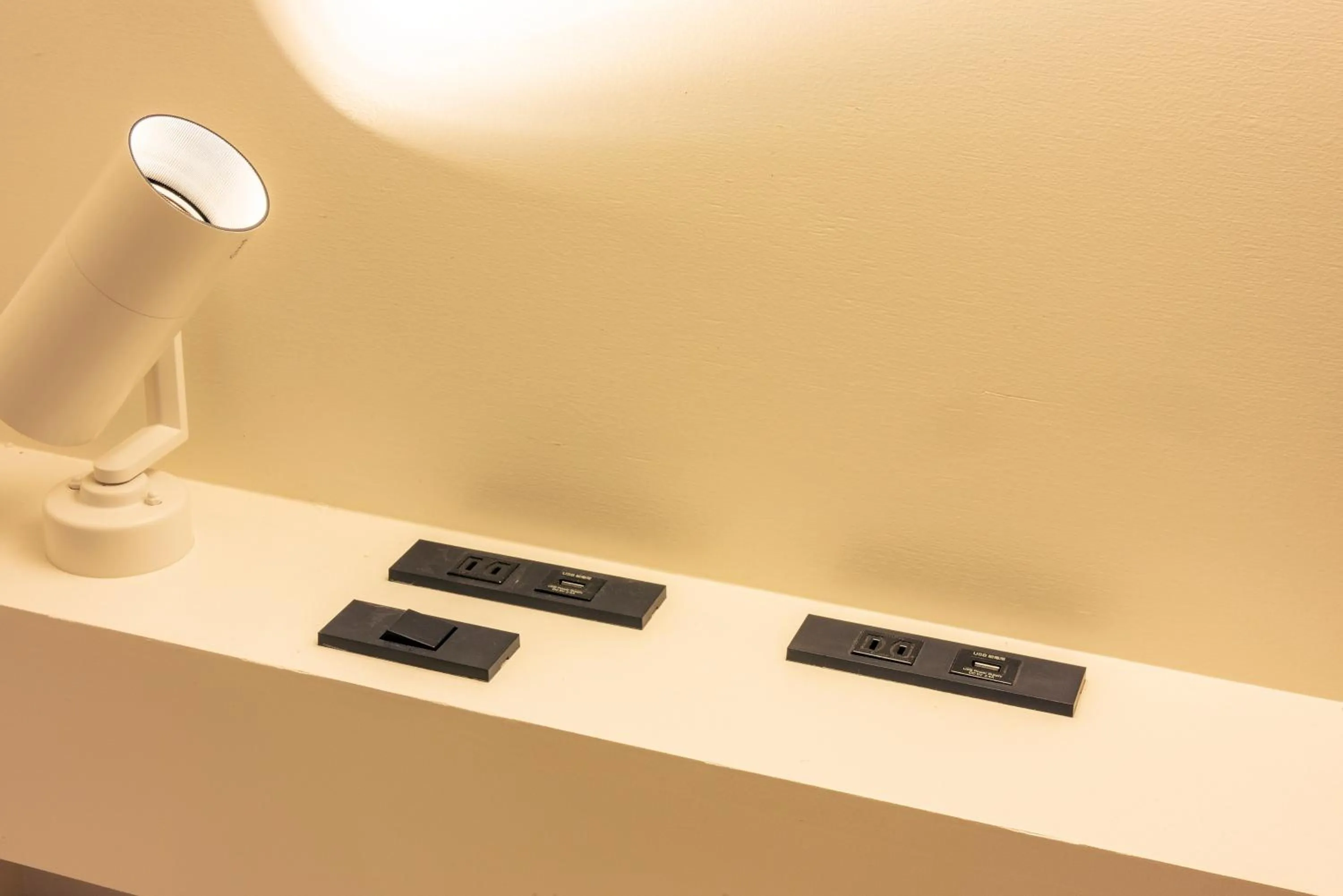 Bed in &AND HOSTEL MINAMISENJU