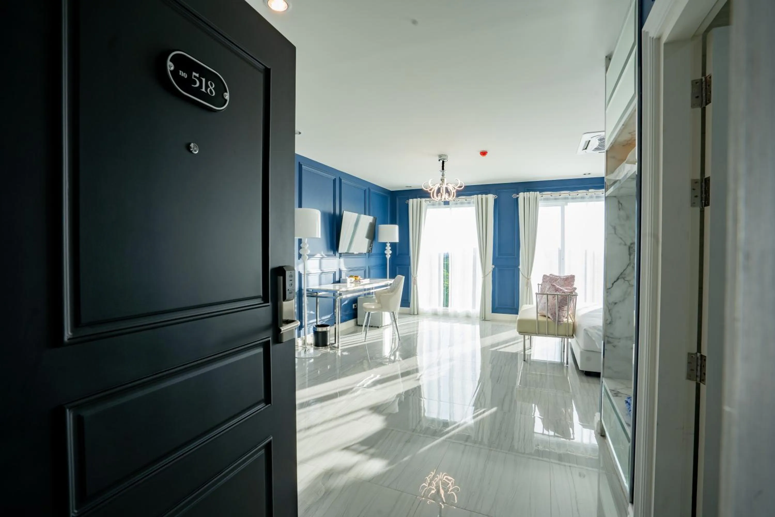 Photo of the whole room in Belle Grand Hotel