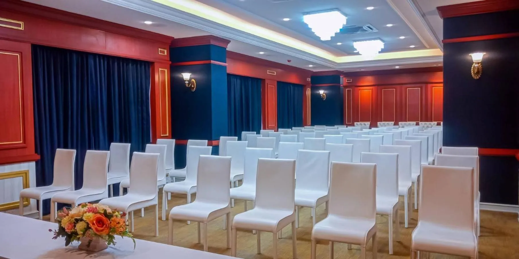 Meeting/conference room in Belle Grand Hotel