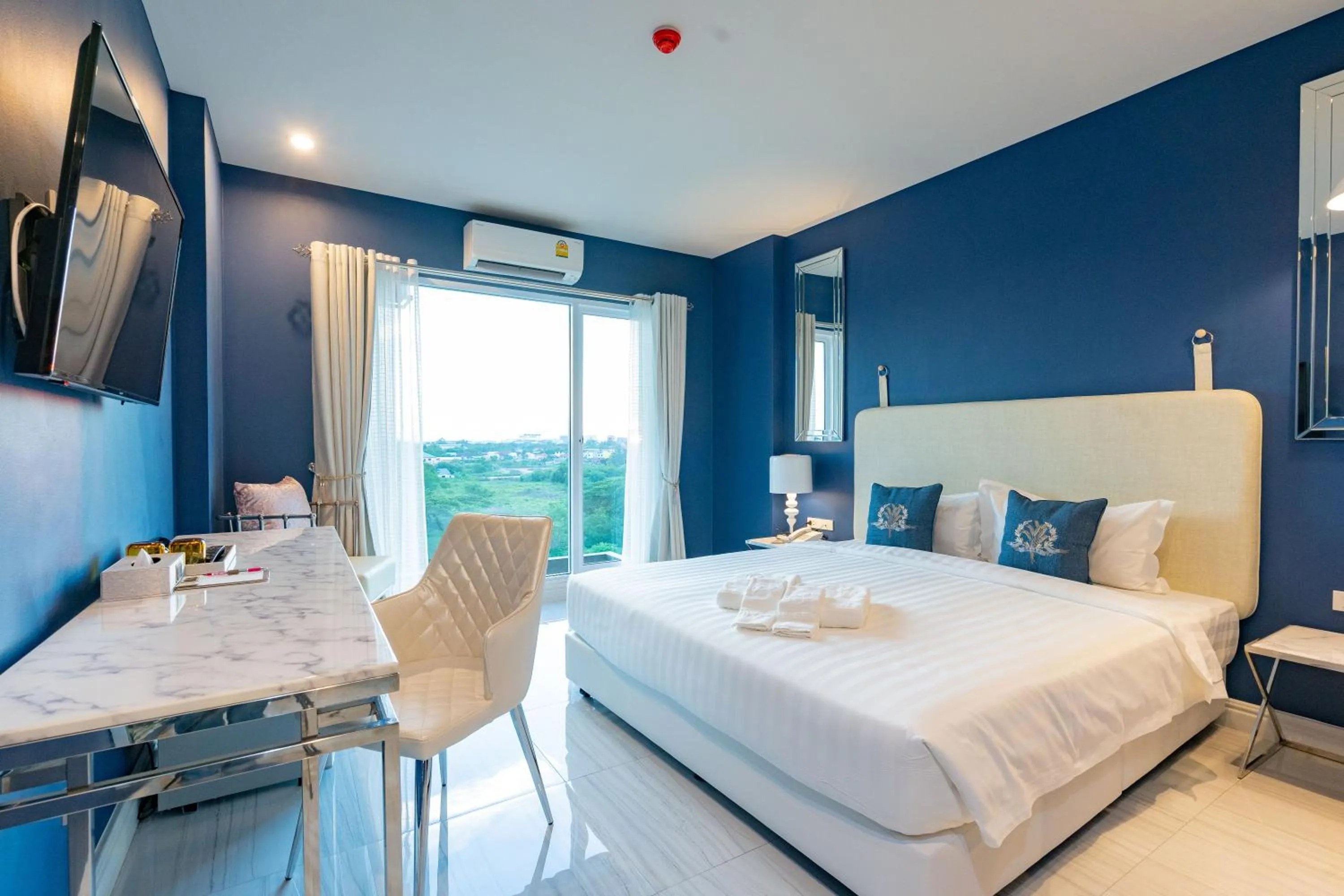 Bed in Belle Grand Hotel