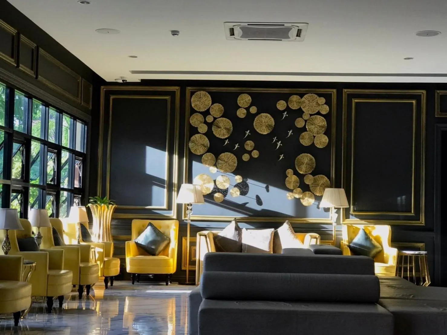 Living room in Belle Grand Hotel