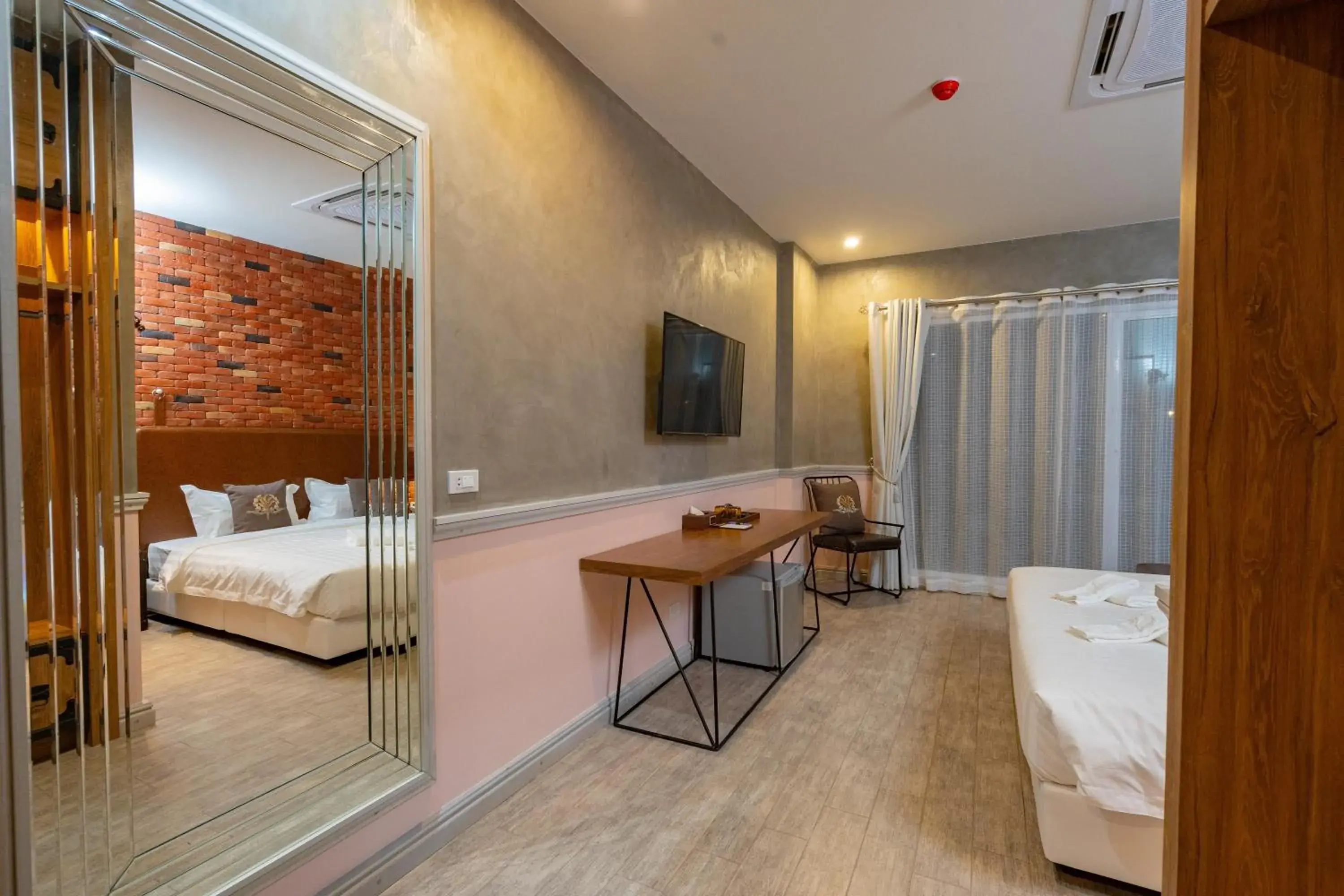 Standard Double Room in Belle Grand Hotel Standard Double Room in Belle Grand Hotel