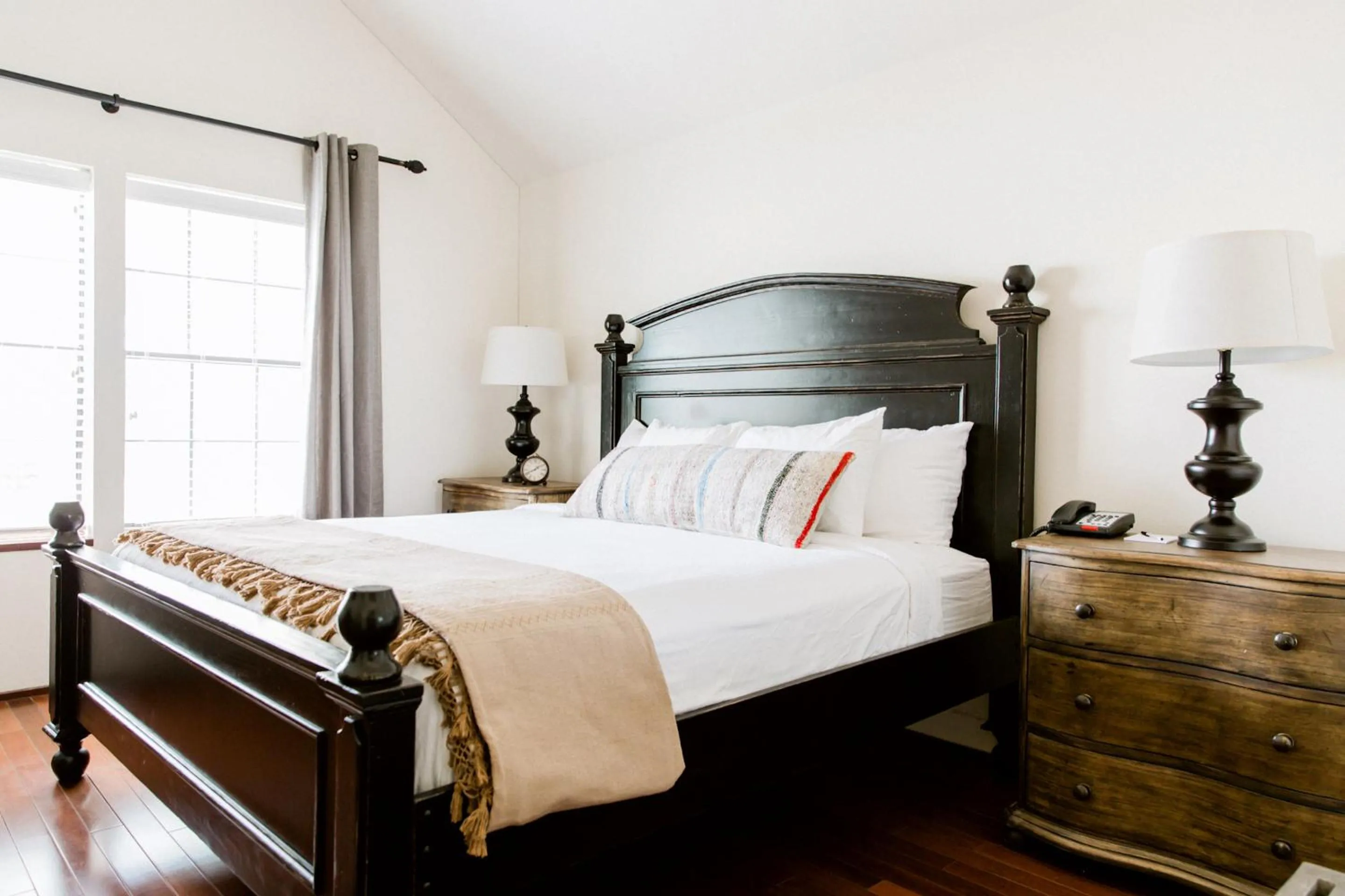 Bed in Hillside Boutique Hotel