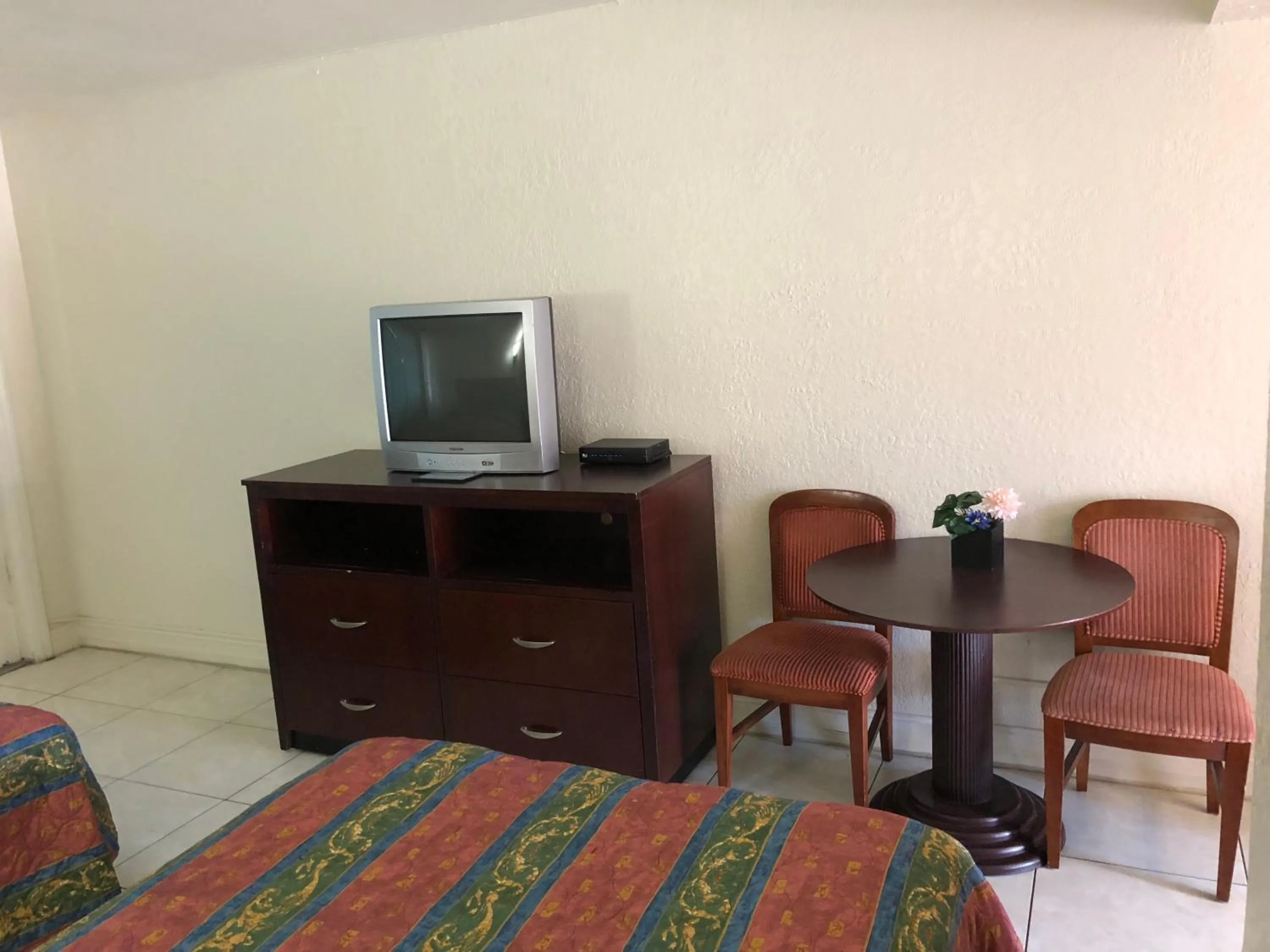 Sunset Inn- Fort Pierce, FL