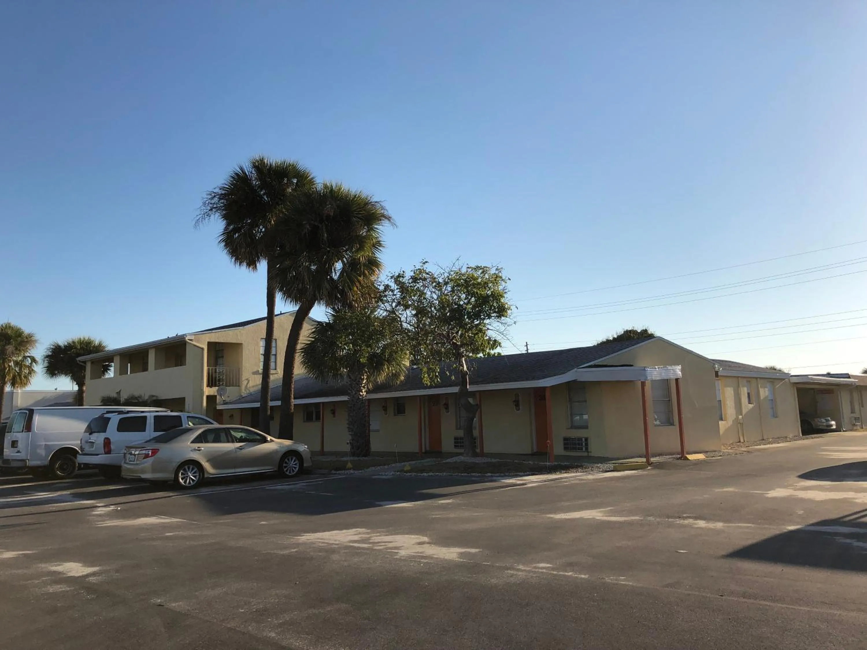 Sunset Inn- Fort Pierce, FL