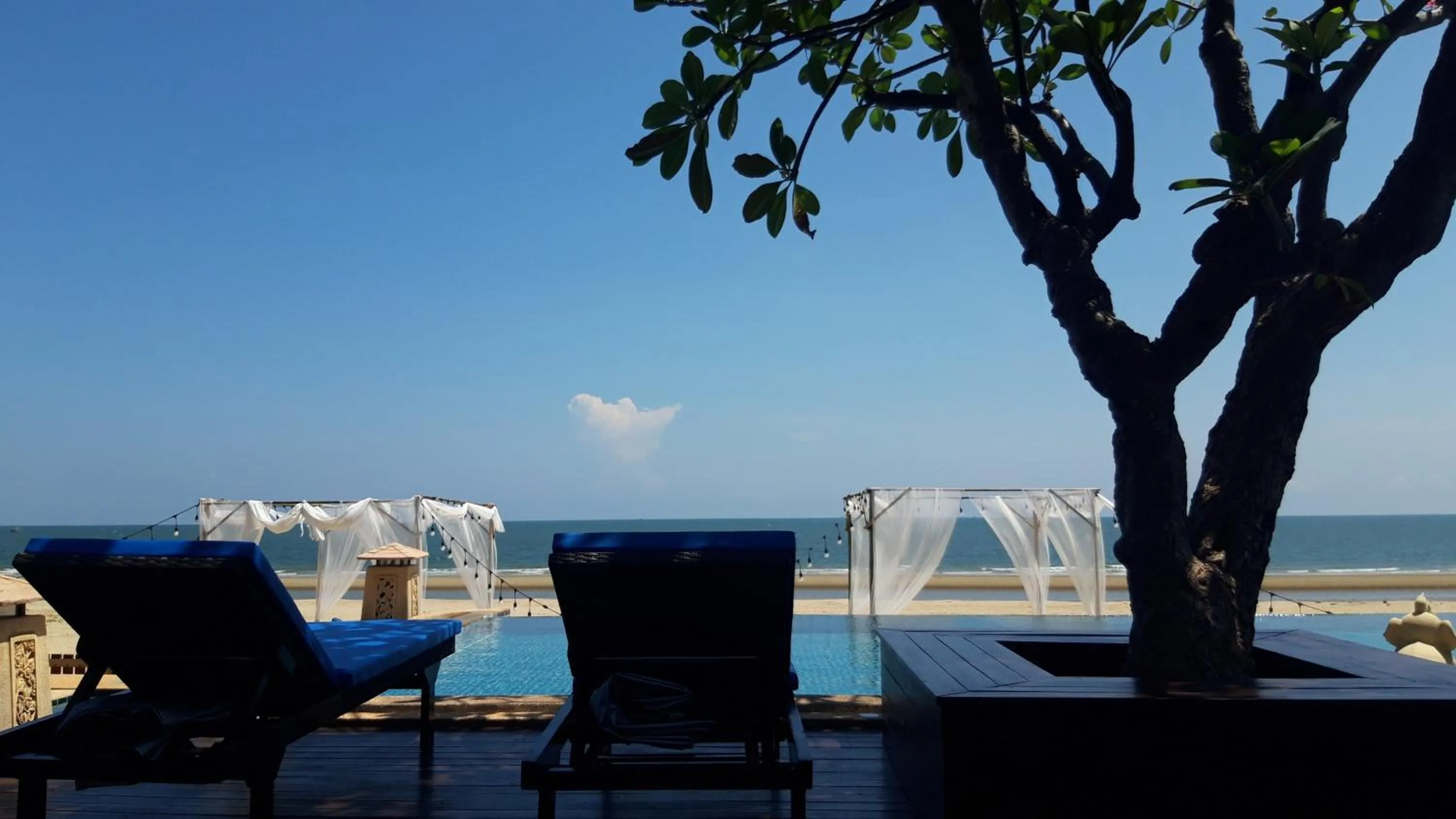 Living room in Amara Villa Khao Ka Lok