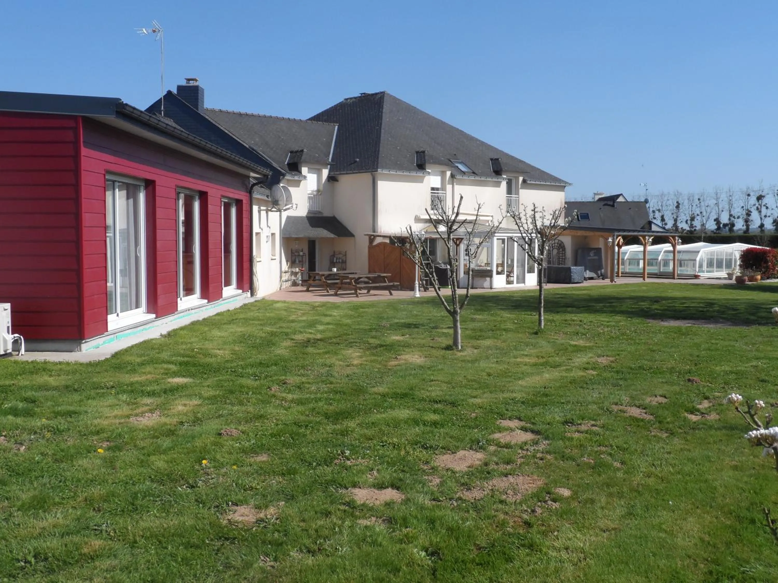 Property building in Cottage Cafecouet'Breizh