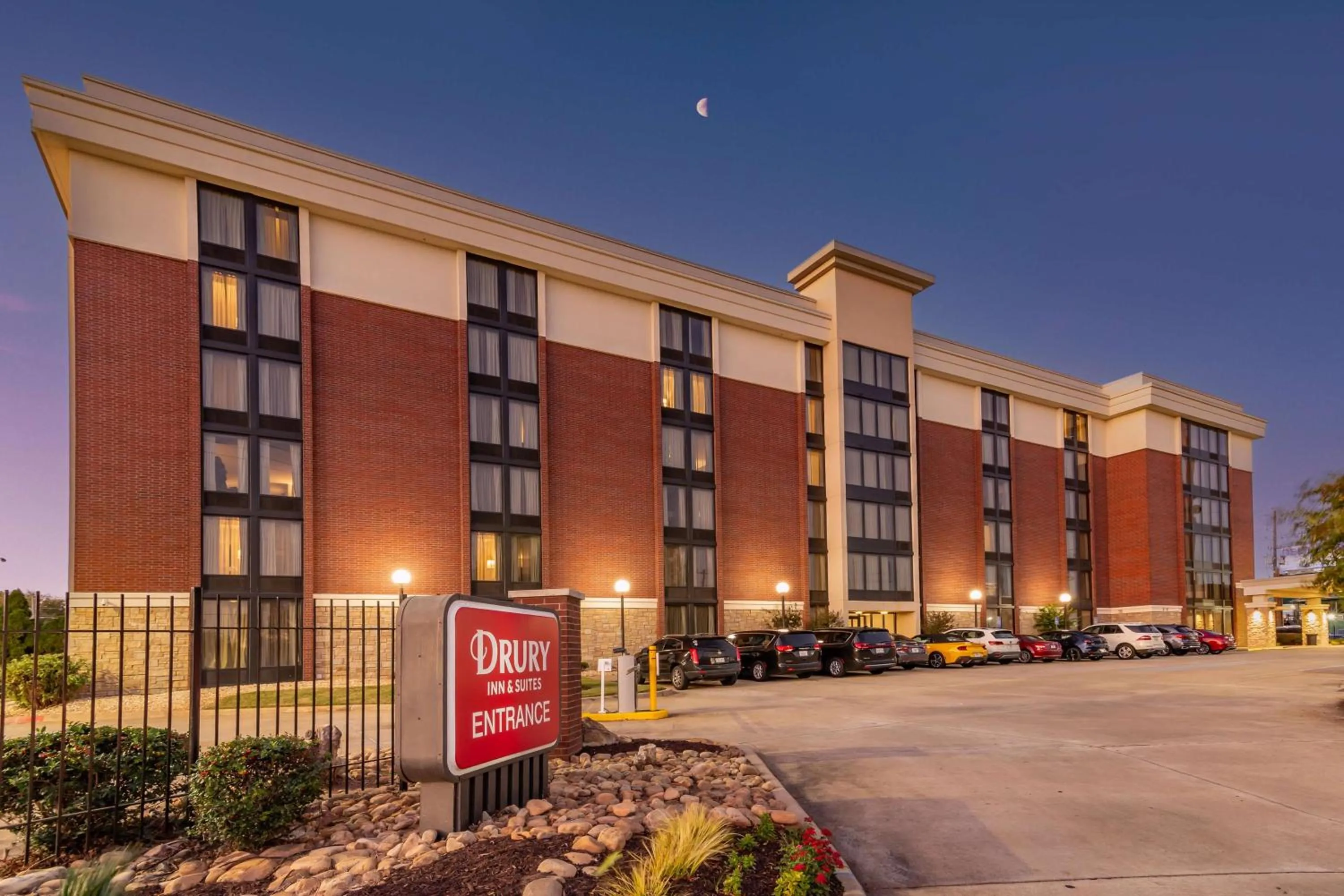 Property building in Drury Inn & Suites Atlanta Airport