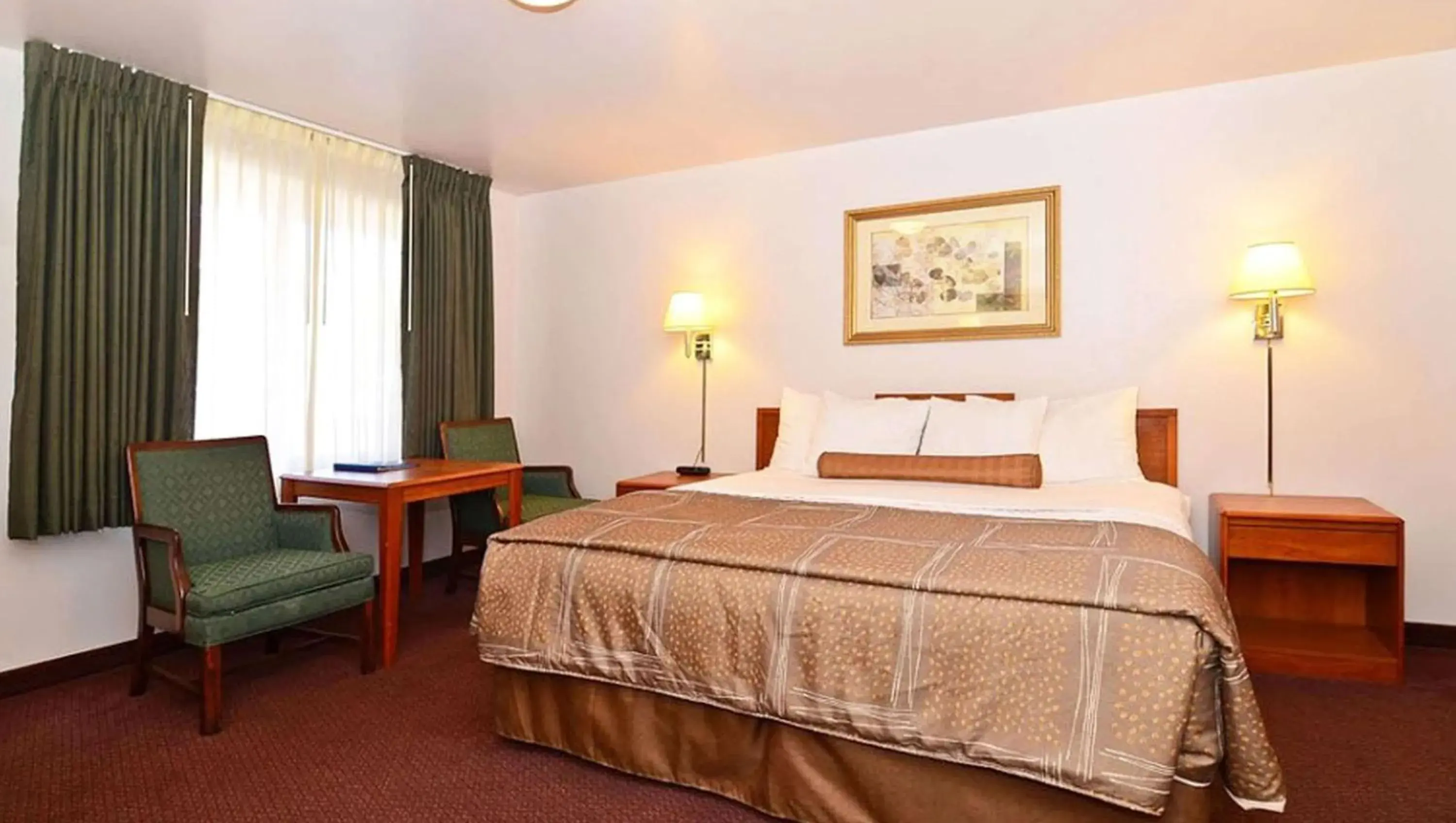 King Room in Magnuson Hotel Manitou Springs King Room in Magnuson Hotel Manitou Springs