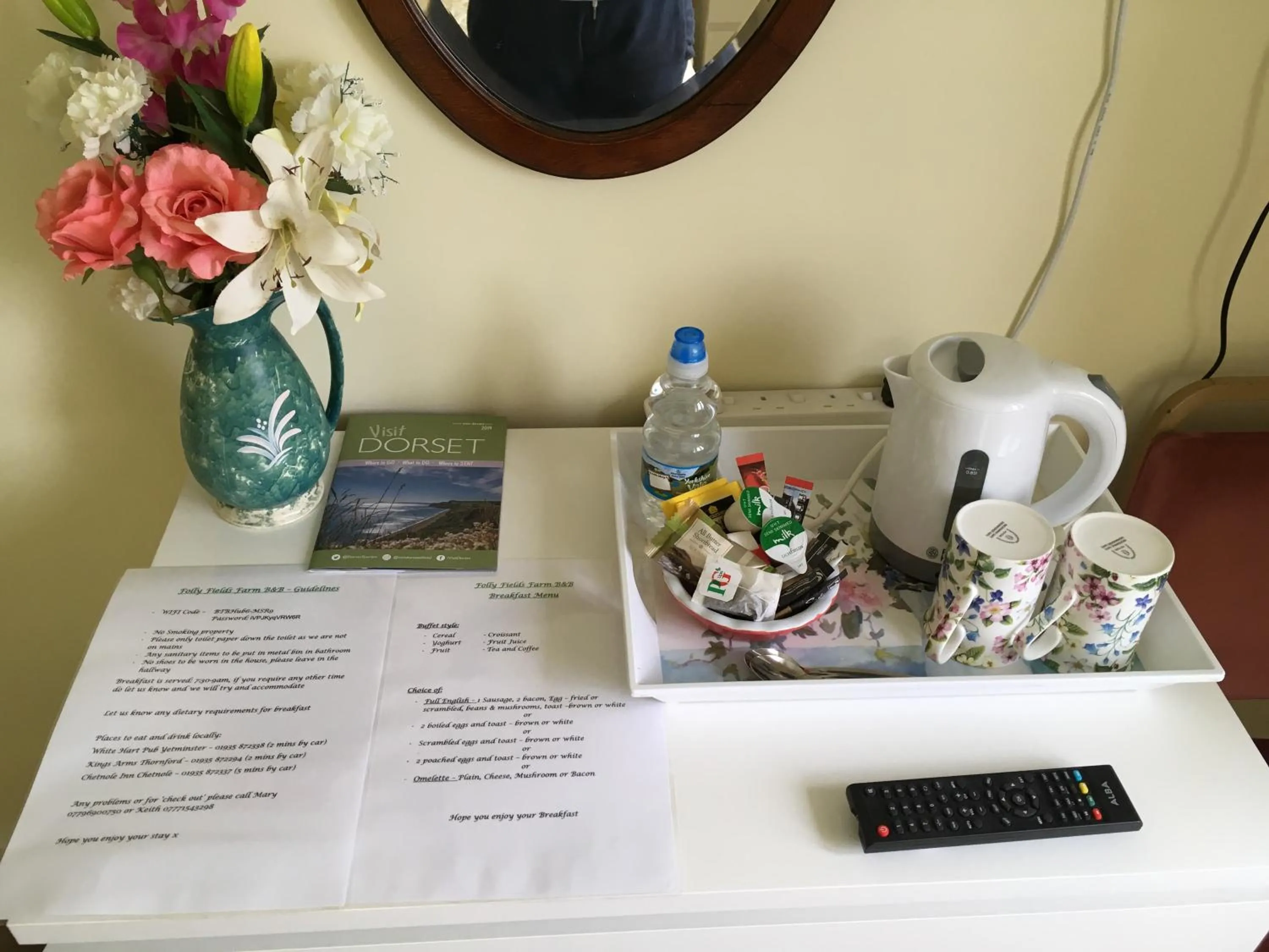 Coffee/tea facilities in Folly Fields Farm B&B