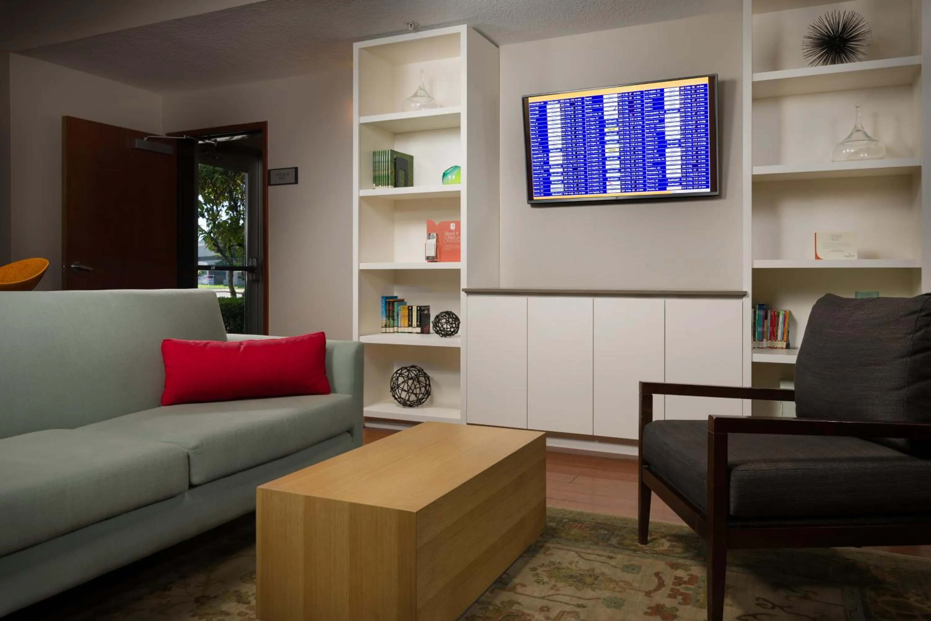 Lobby or reception in Country Inn & Suites by Radisson, Portland International Airport, OR