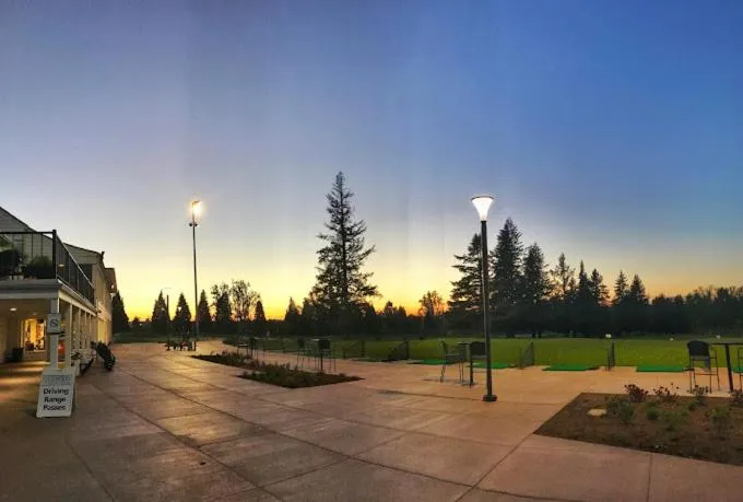 Golfcourse in Country Inn & Suites by Radisson, Portland International Airport, OR