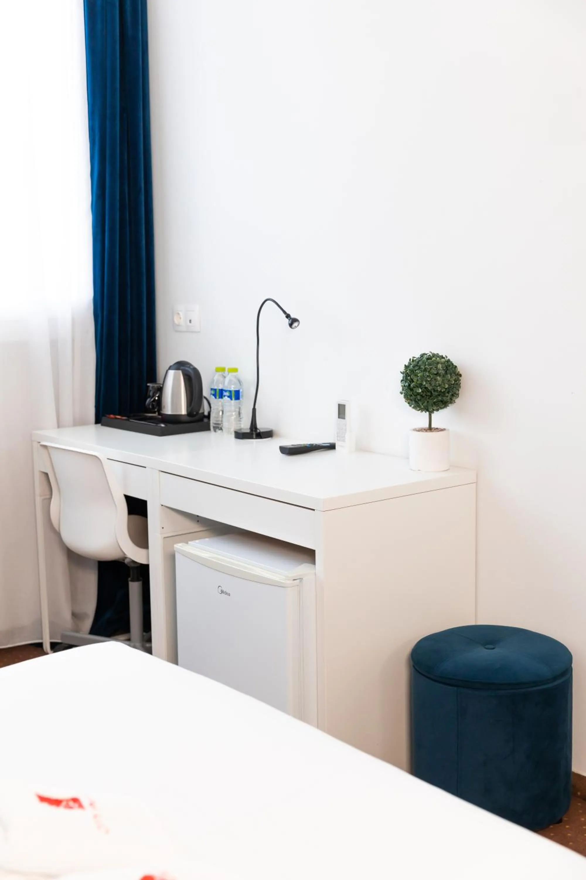 Photo of the whole room, Bed in City Plaza Apartments & Rooms