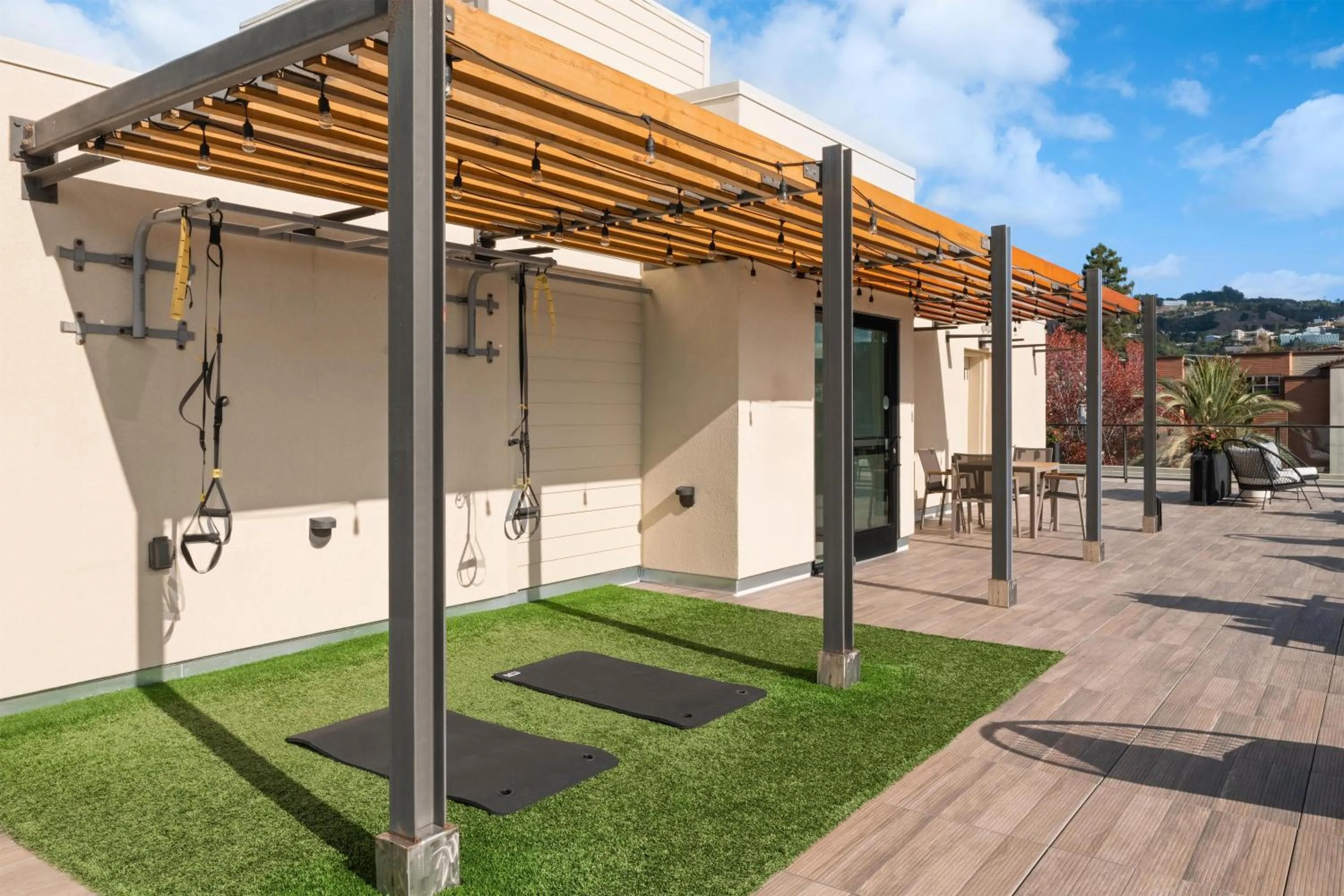 Fitness centre/facilities in Aiden by Best Western Berkeley