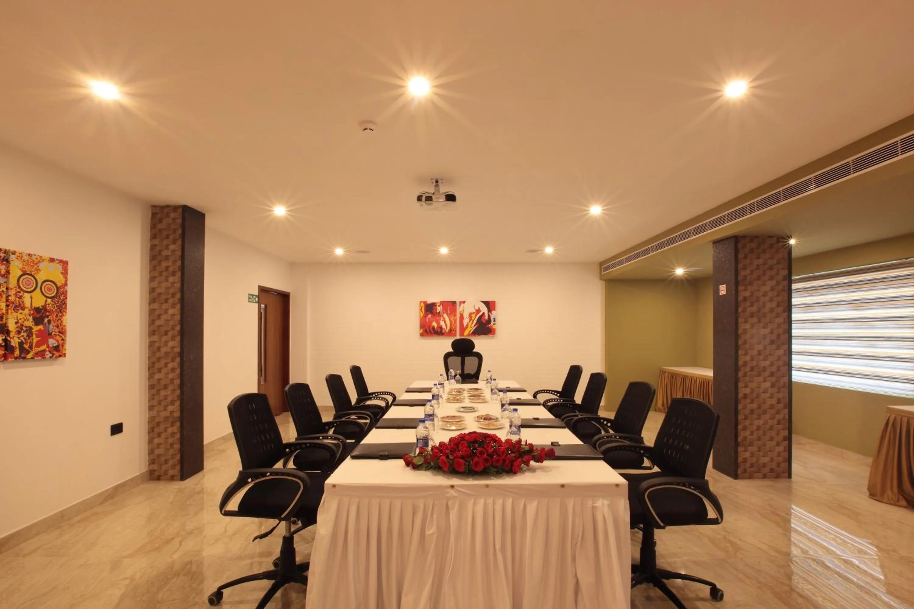 Banquet/Function facilities in Hotel Park Residency Thrissur