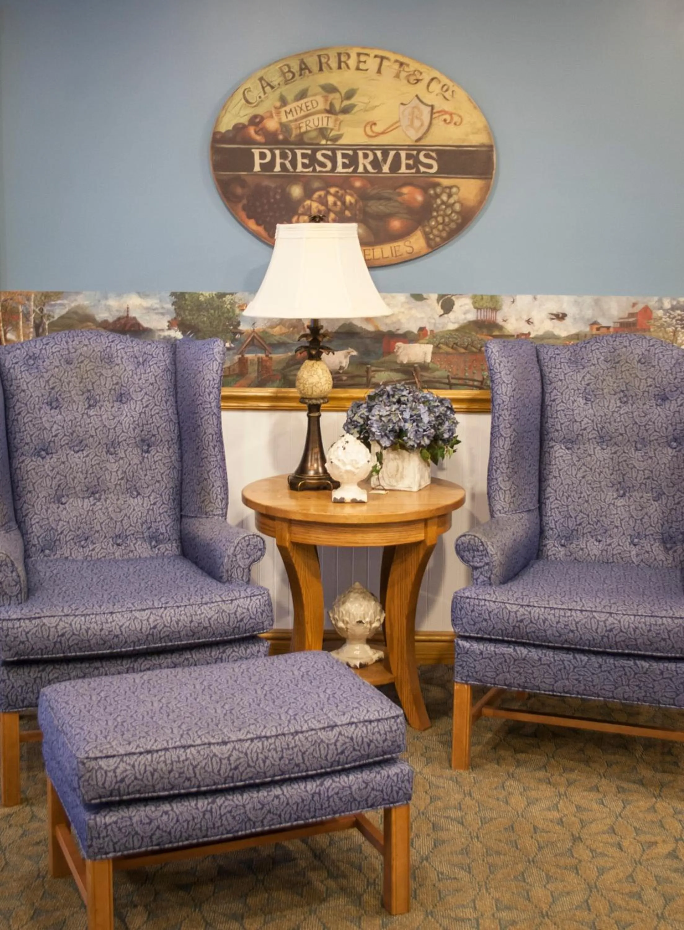 Decorative detail in Blue Gate Garden Inn