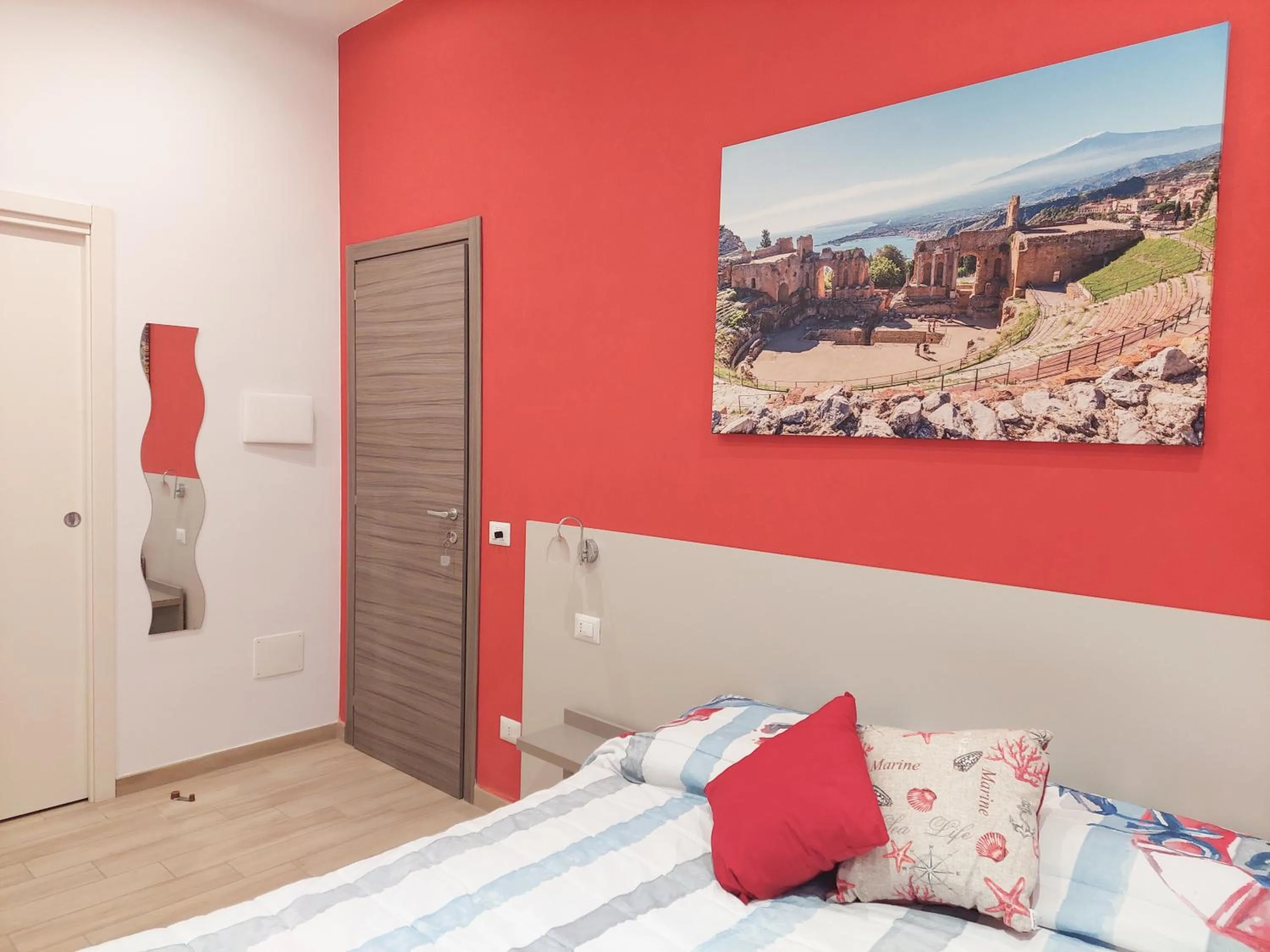 Bed in B&B Marina di Naxos