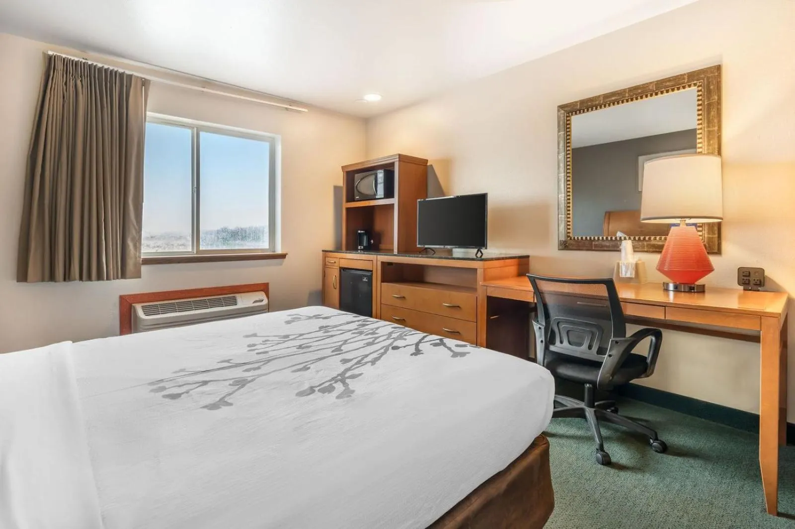 Colstrip Inn & Suites