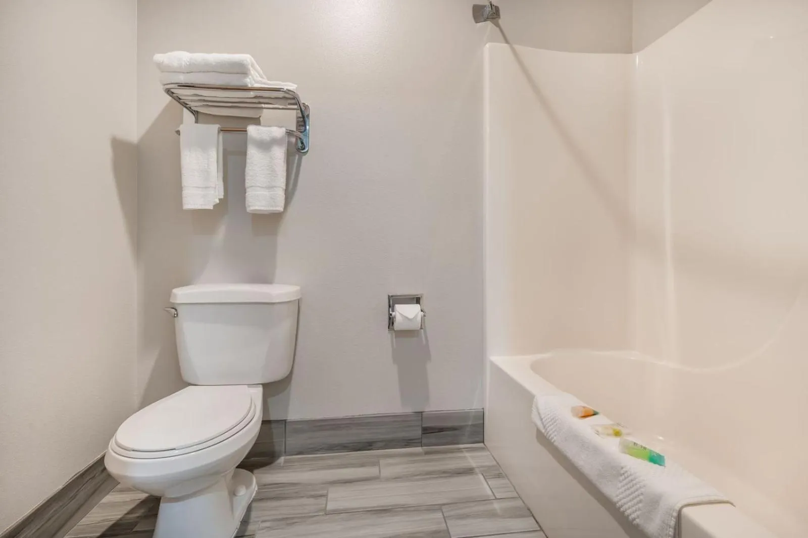 Bathroom in Colstrip Inn & Suites