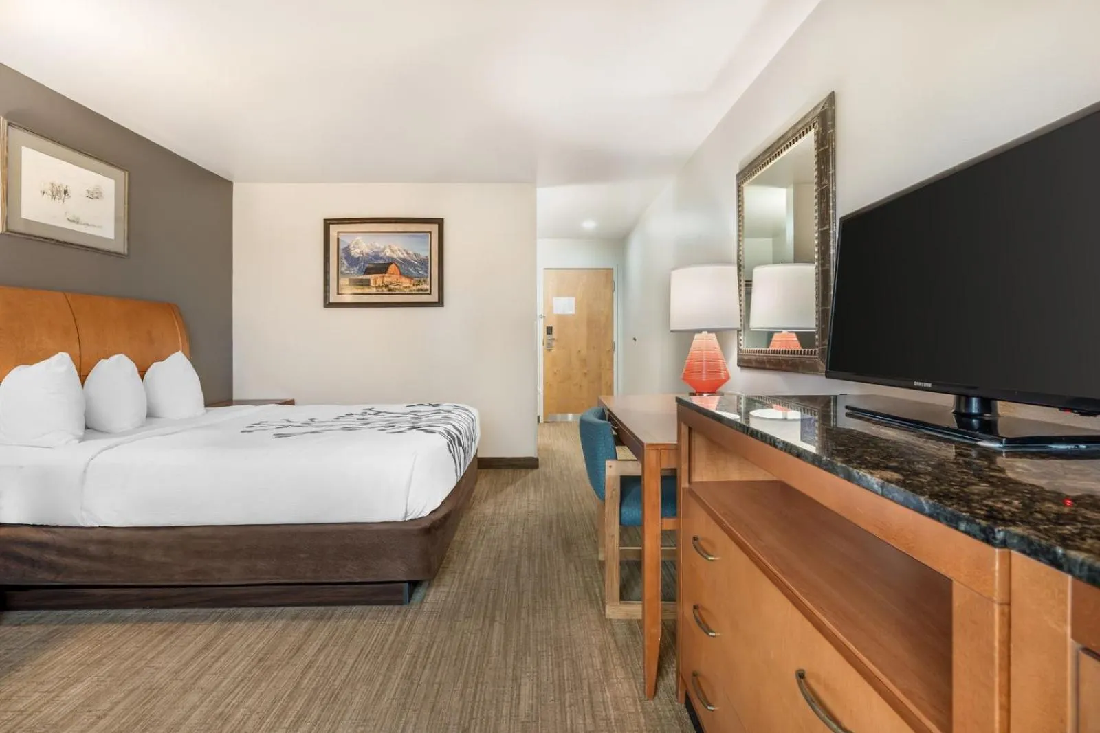 Colstrip Inn & Suites