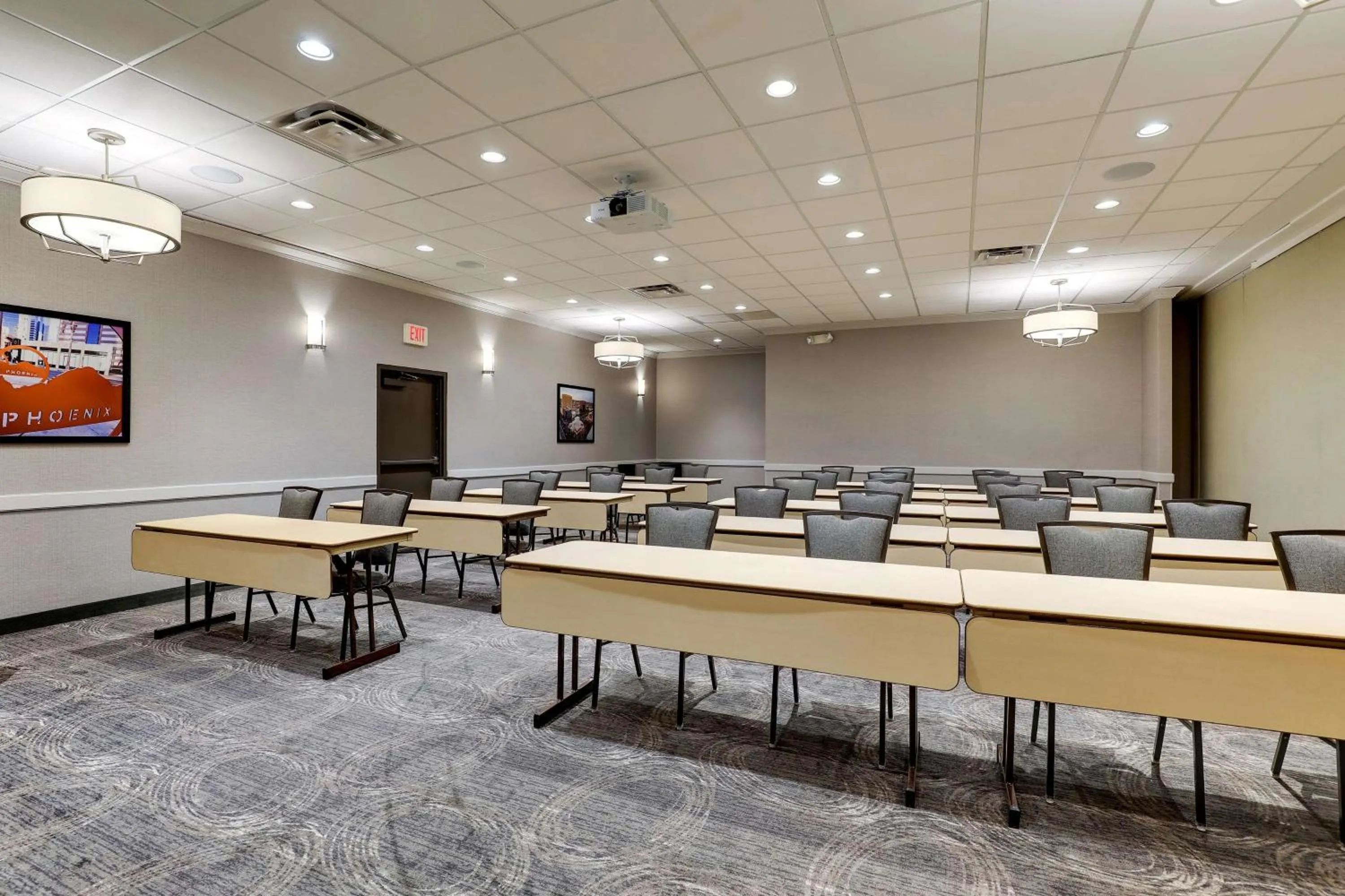 Meeting/conference room in Drury Inn & Suites Phoenix Airport