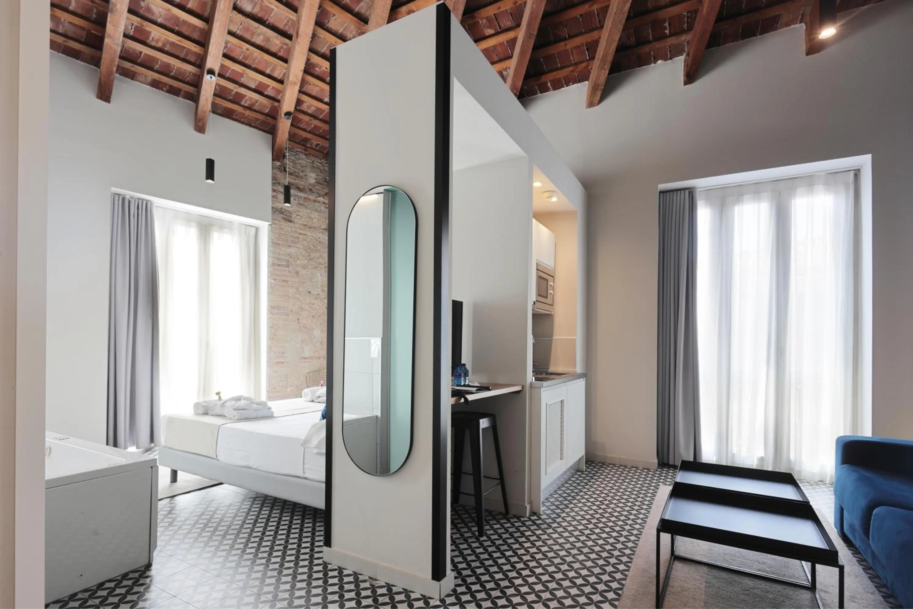 Bed in YOU & CO. Quart Boutique