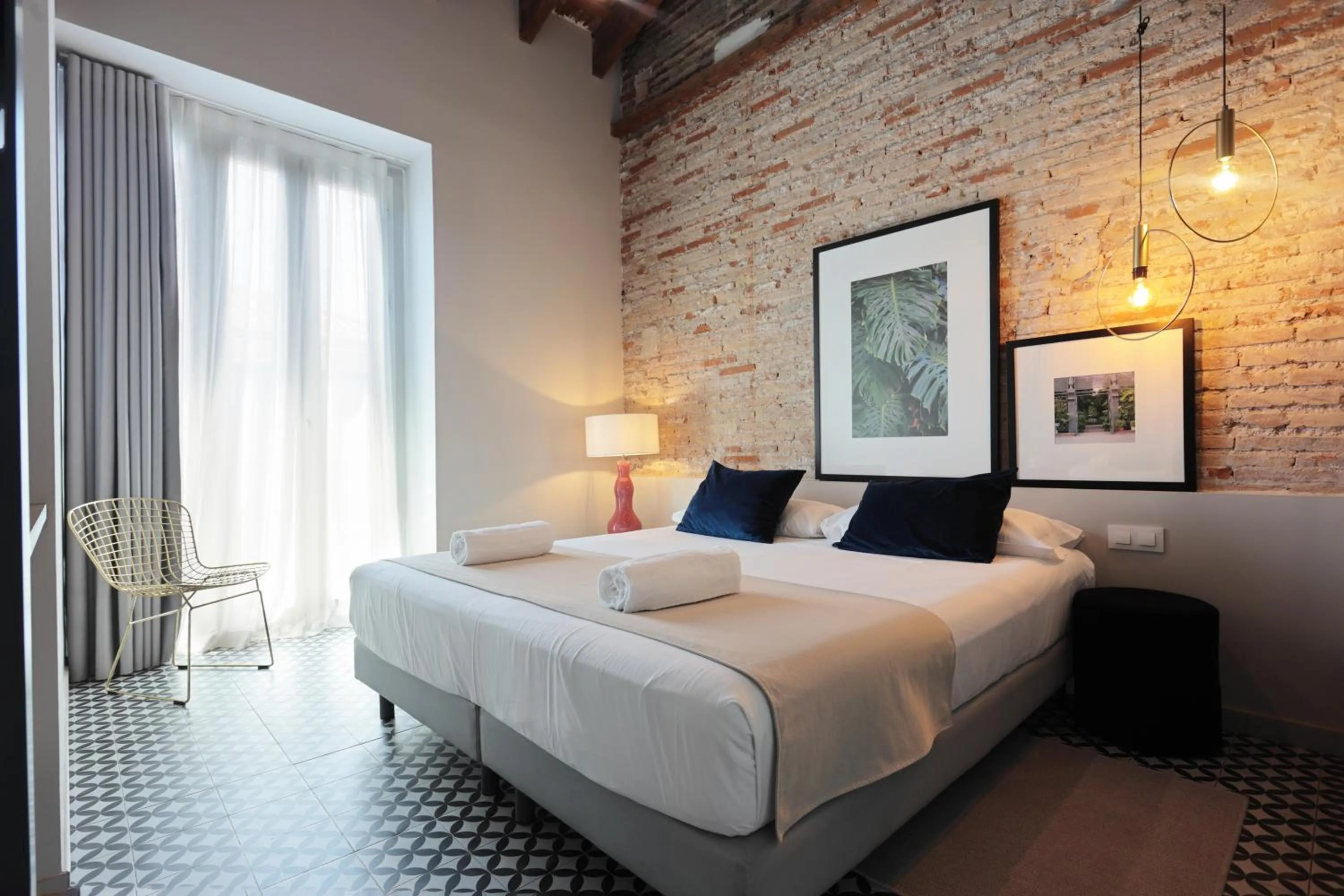 Bed in YOU & CO. Quart Boutique