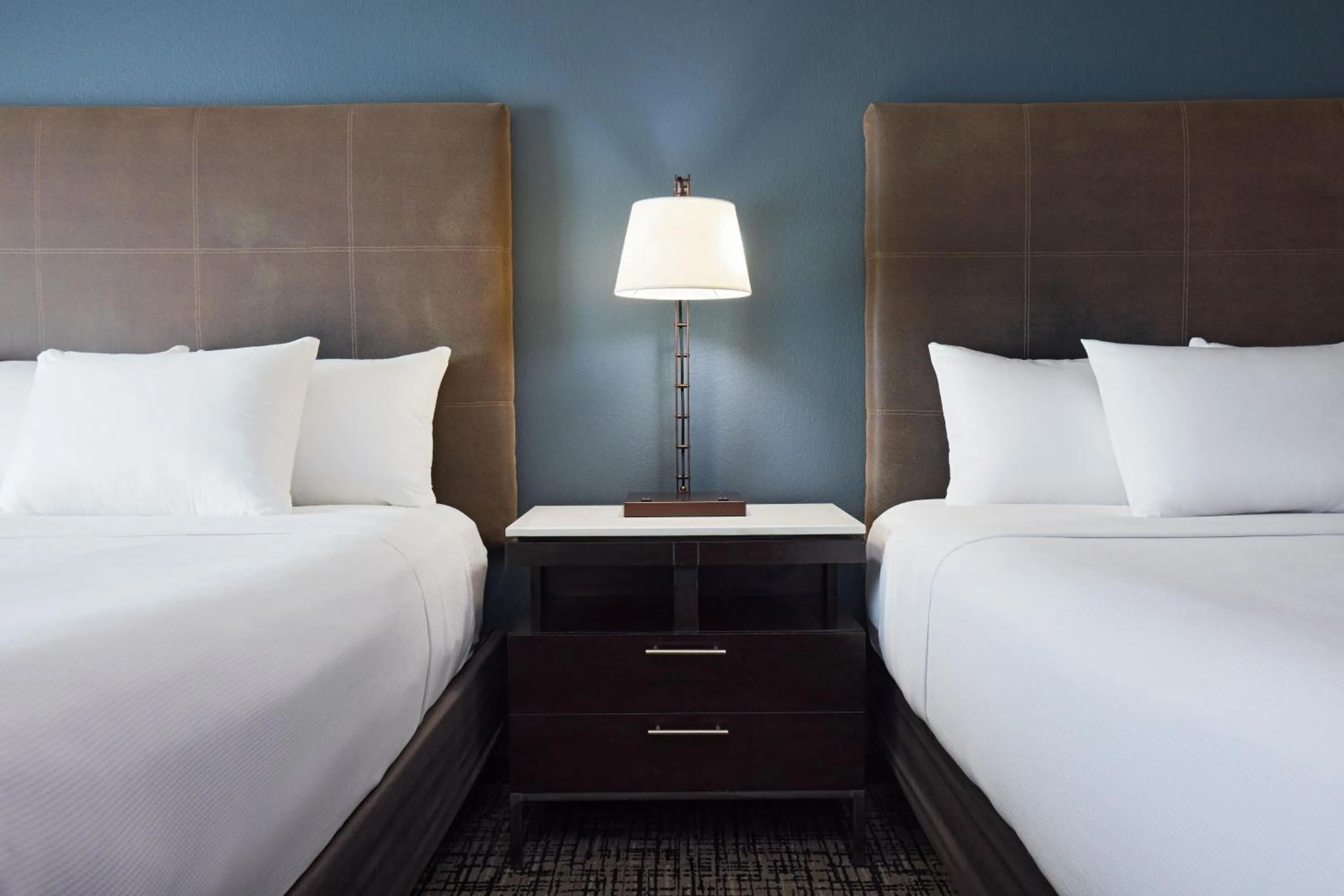 Bedroom, Bed in Hyatt House Seattle Bellevue