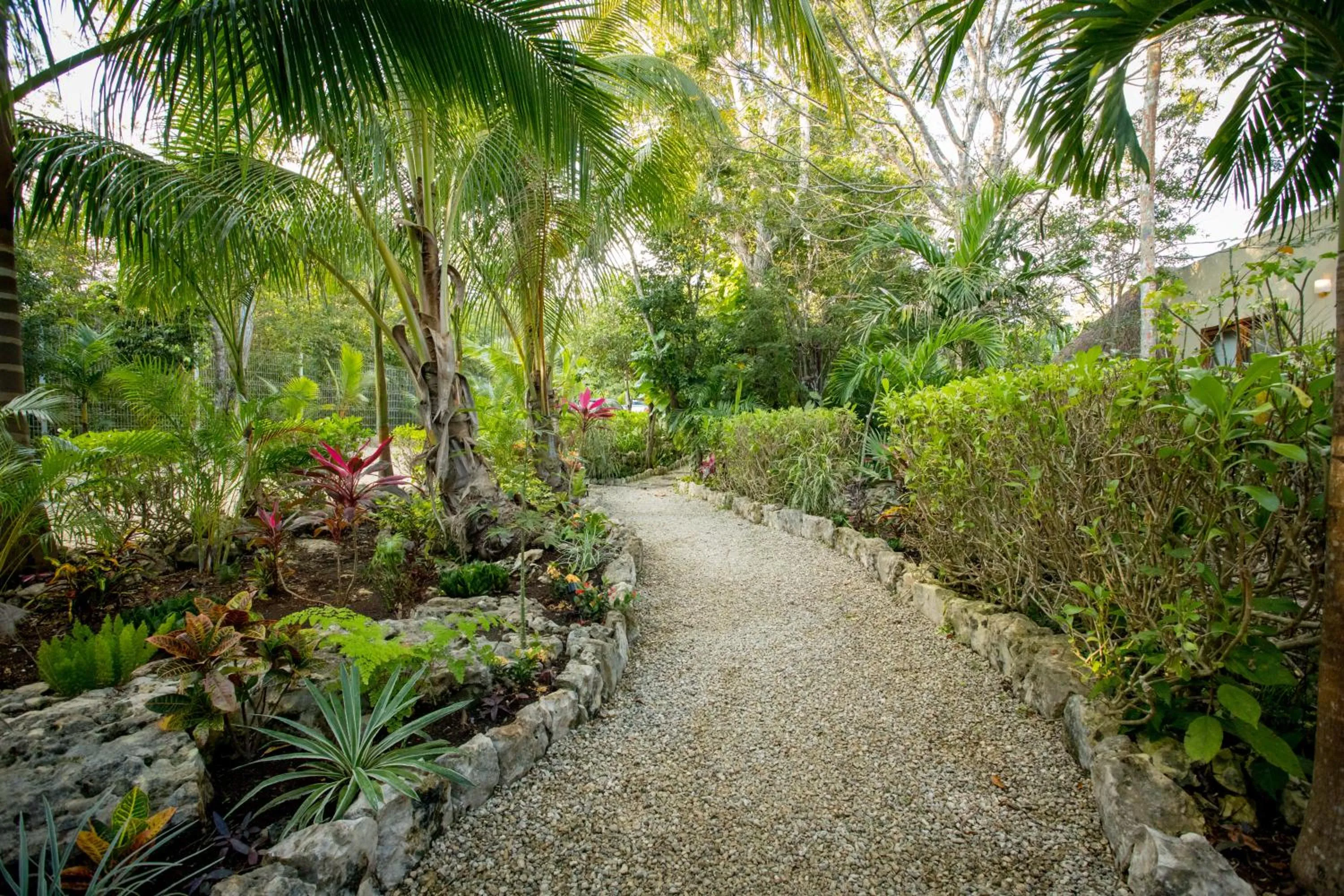 Garden in ALDEA JO-YAH