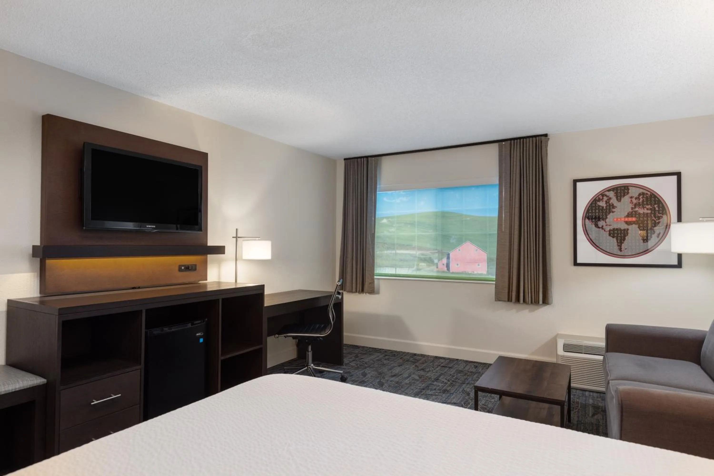 Bed in Ramada by Wyndham Spokane Airport