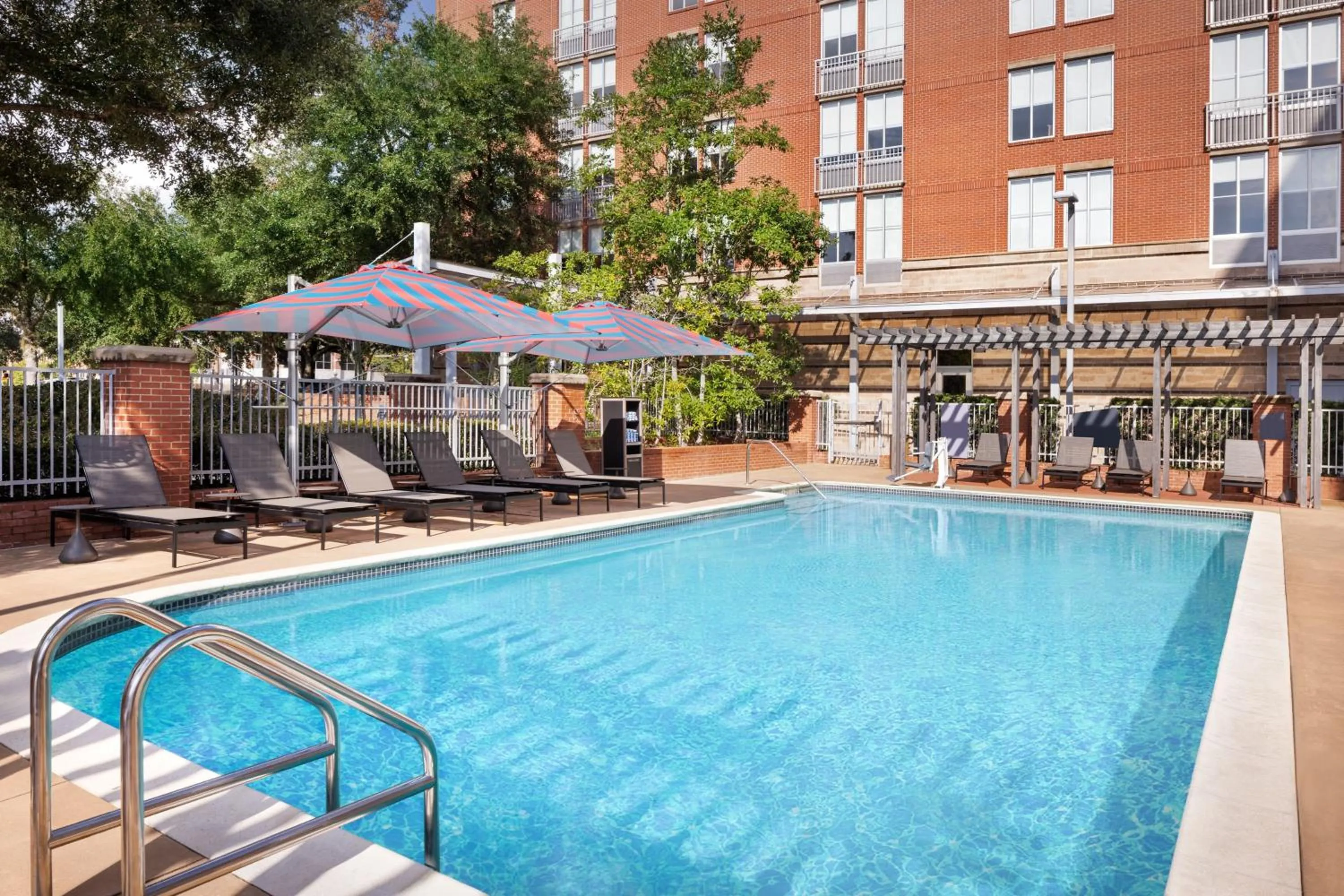 Swimming pool in Aloft Tallahassee Downtown