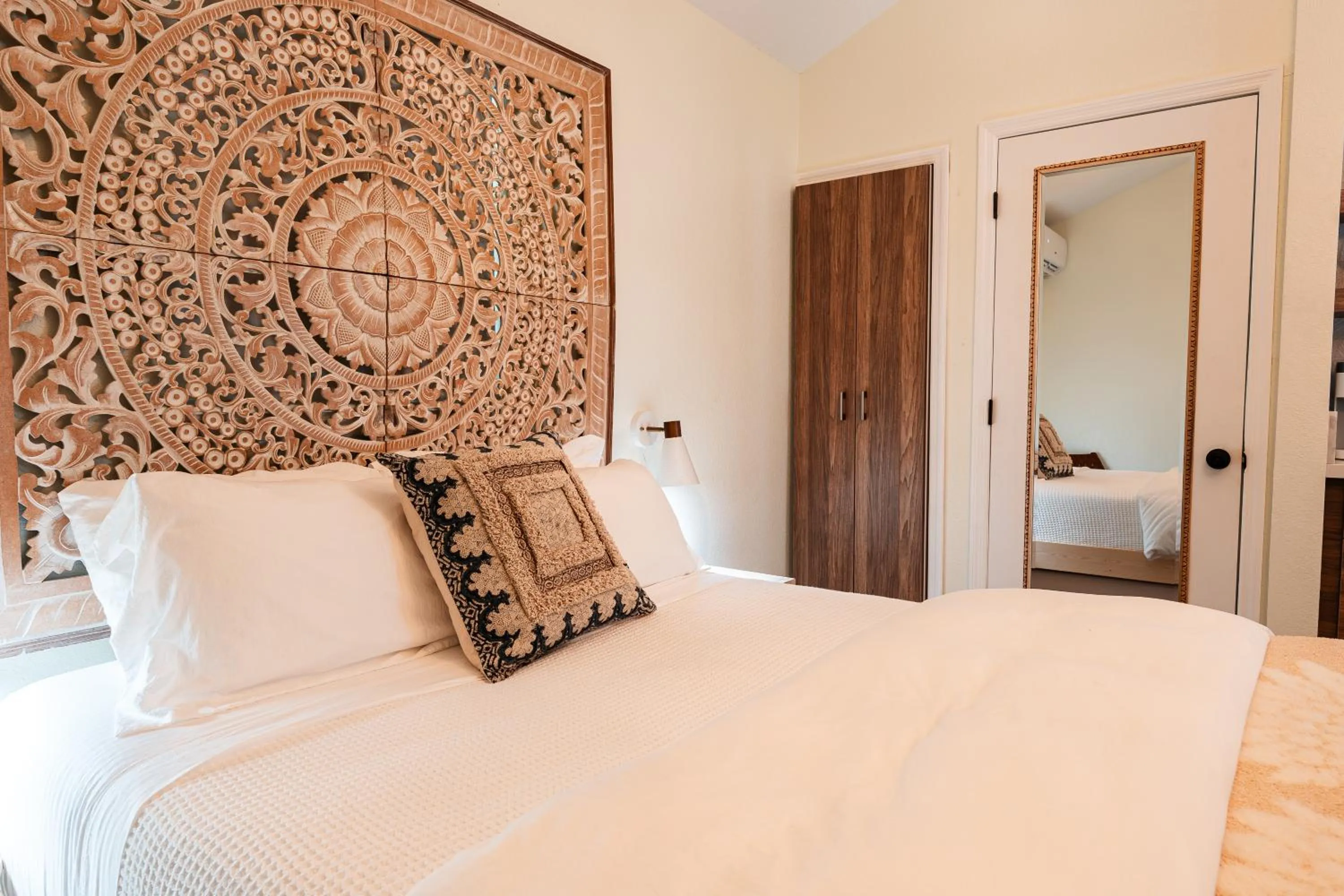 Bedroom, Bed in Seahorse Beach Bungalows